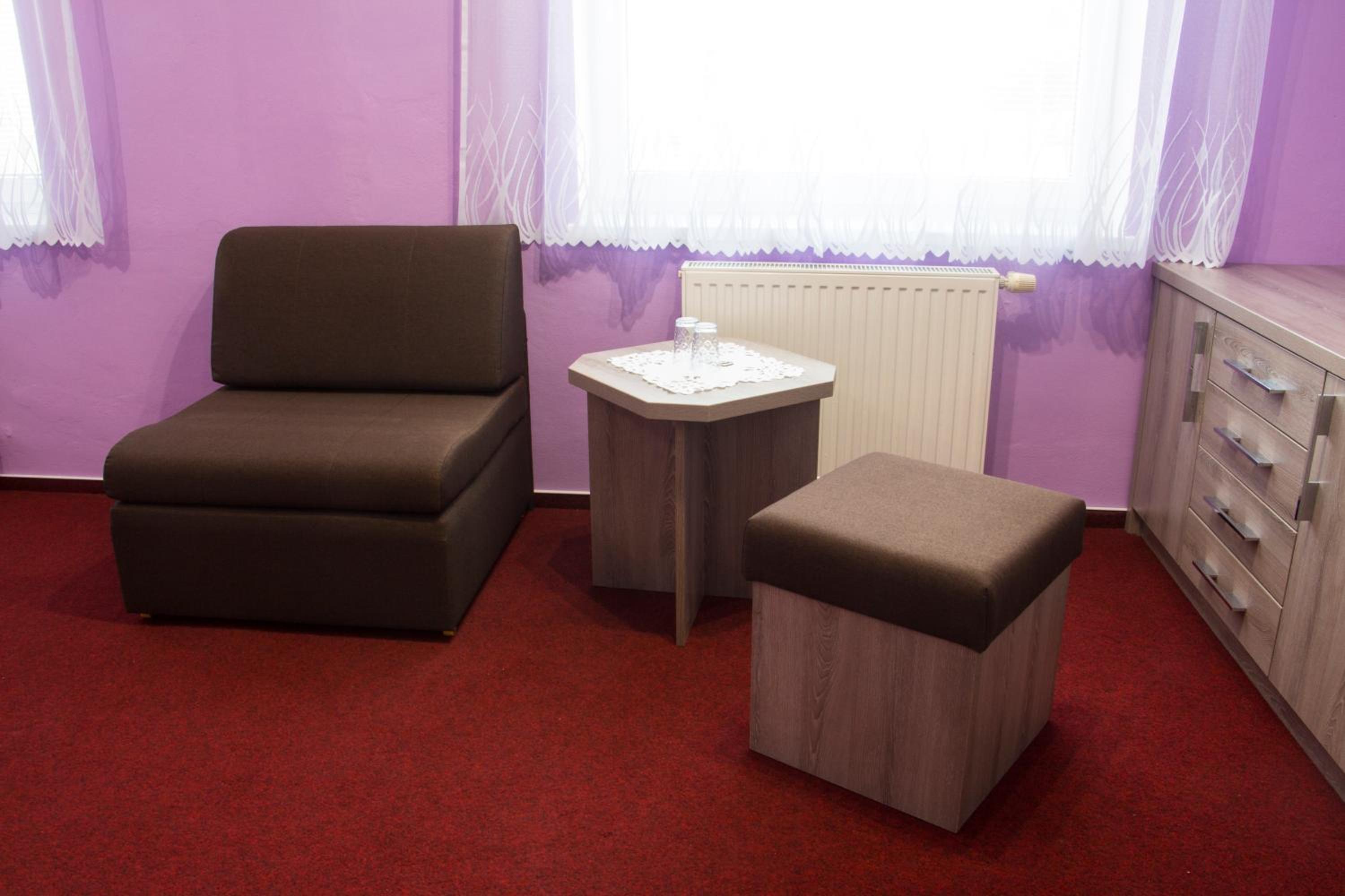 Standard Double Room - Photo 2