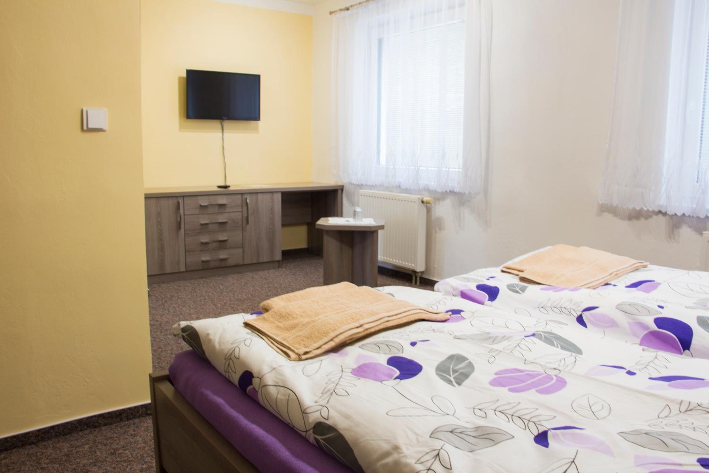 Triple Room - Photo 2