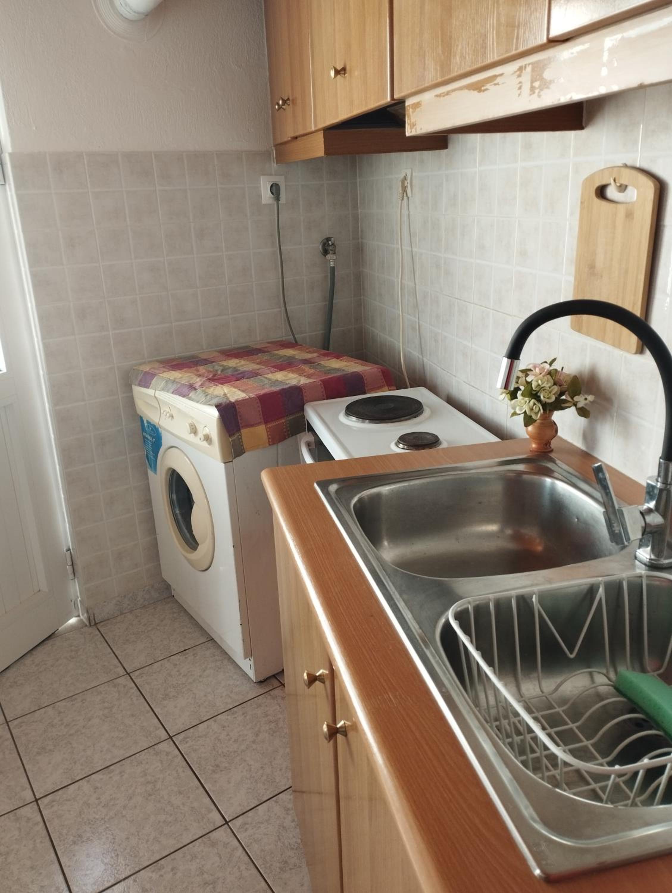 One-Bedroom Apartment - Photo 60