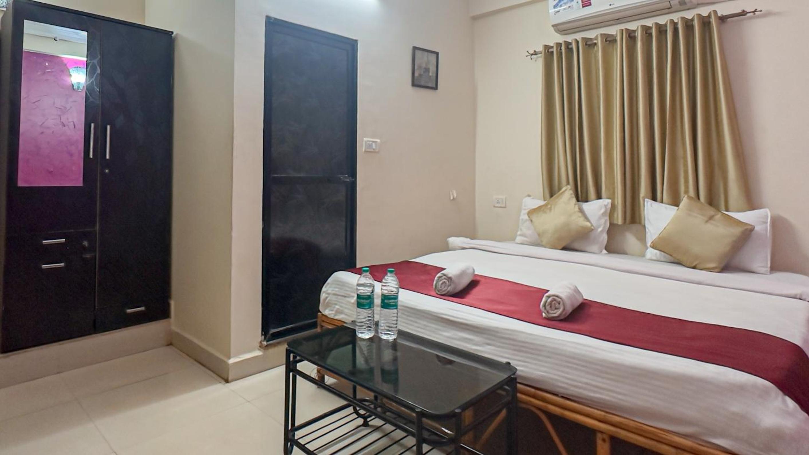 Triple Room - Photo 16