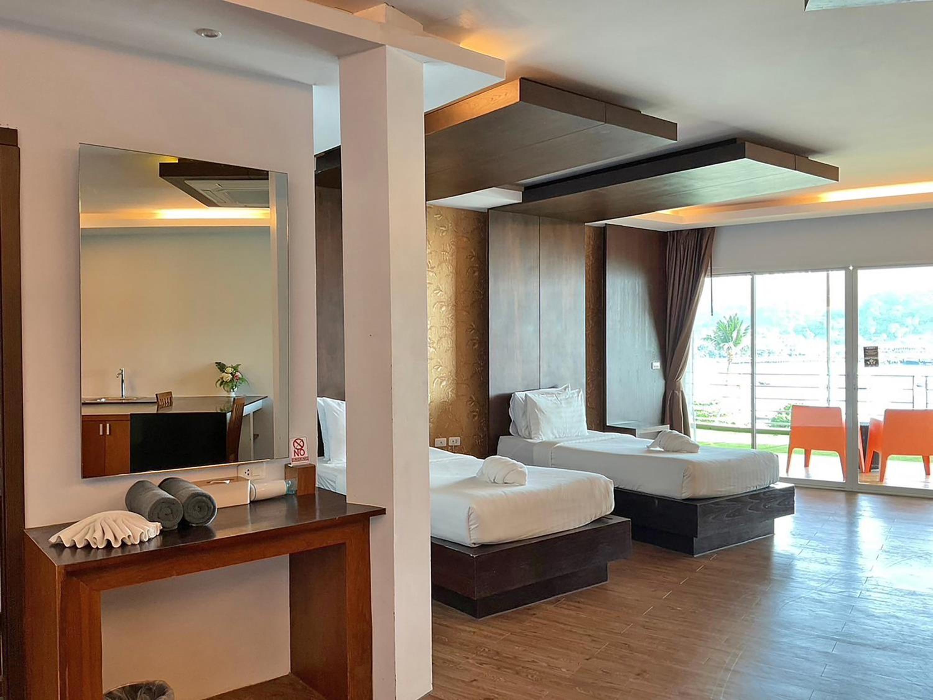 Luxury Twin Room with Sea View photo 2