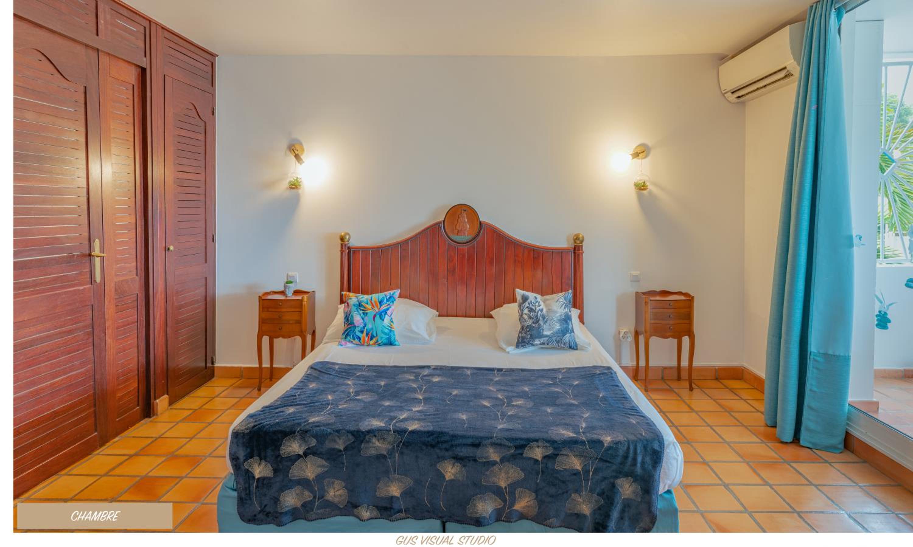 Apartment with Sea View photo 1