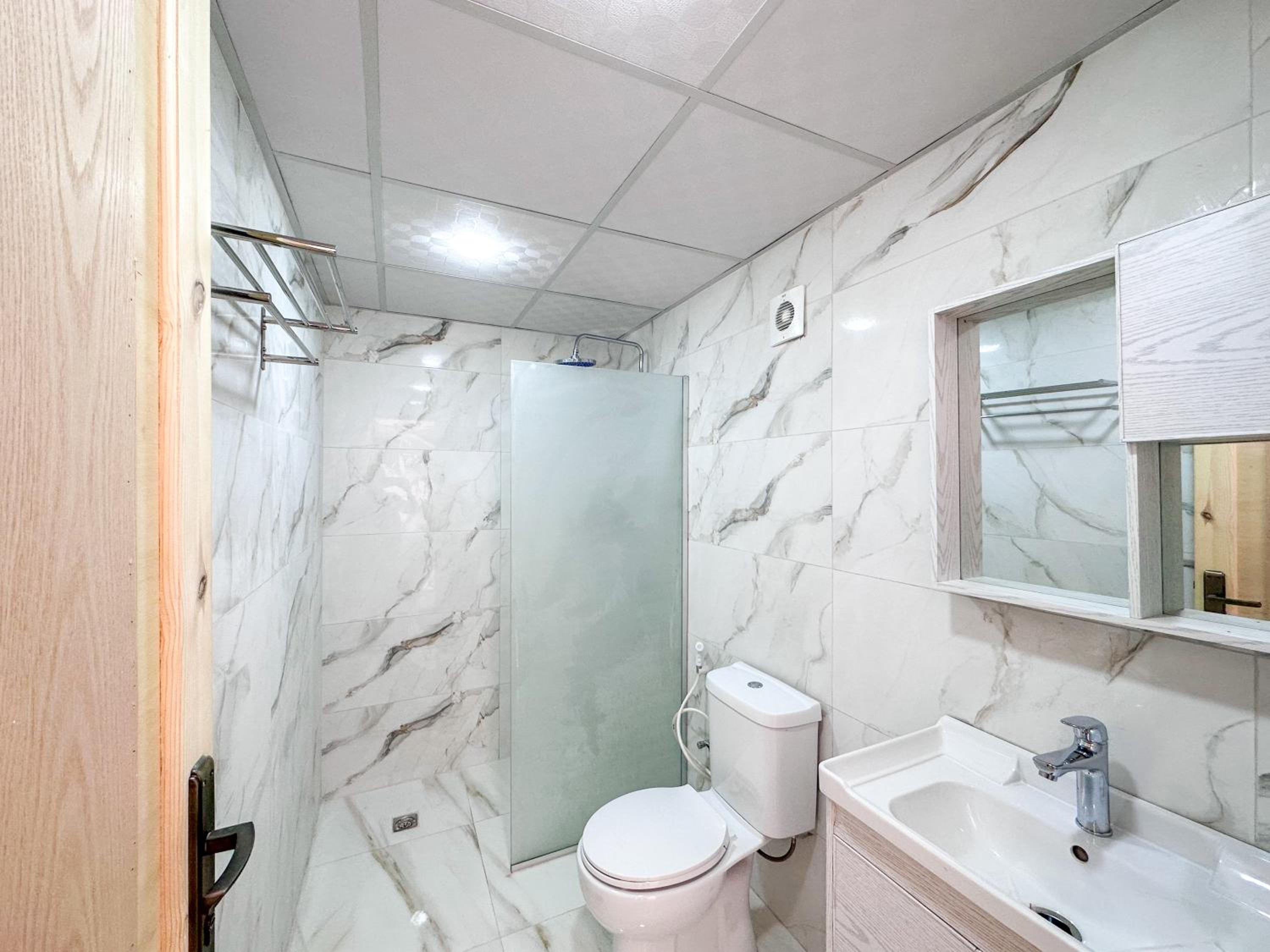 Deluxe Double or Twin Room with Mountain View - Photo 4