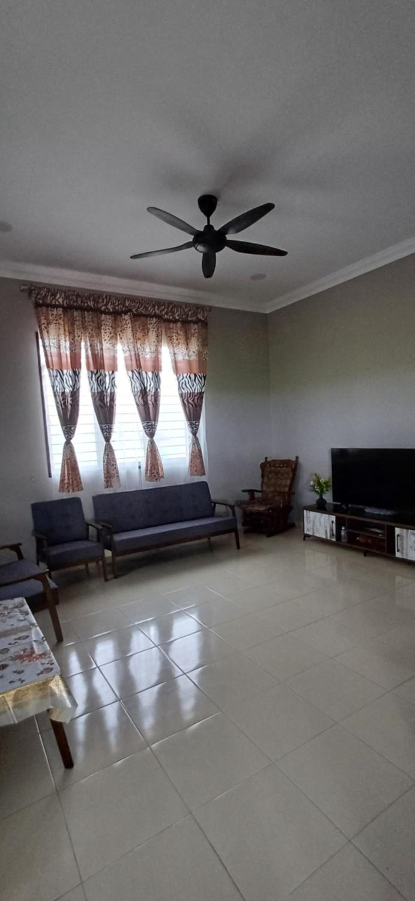 One-Bedroom House photo 1