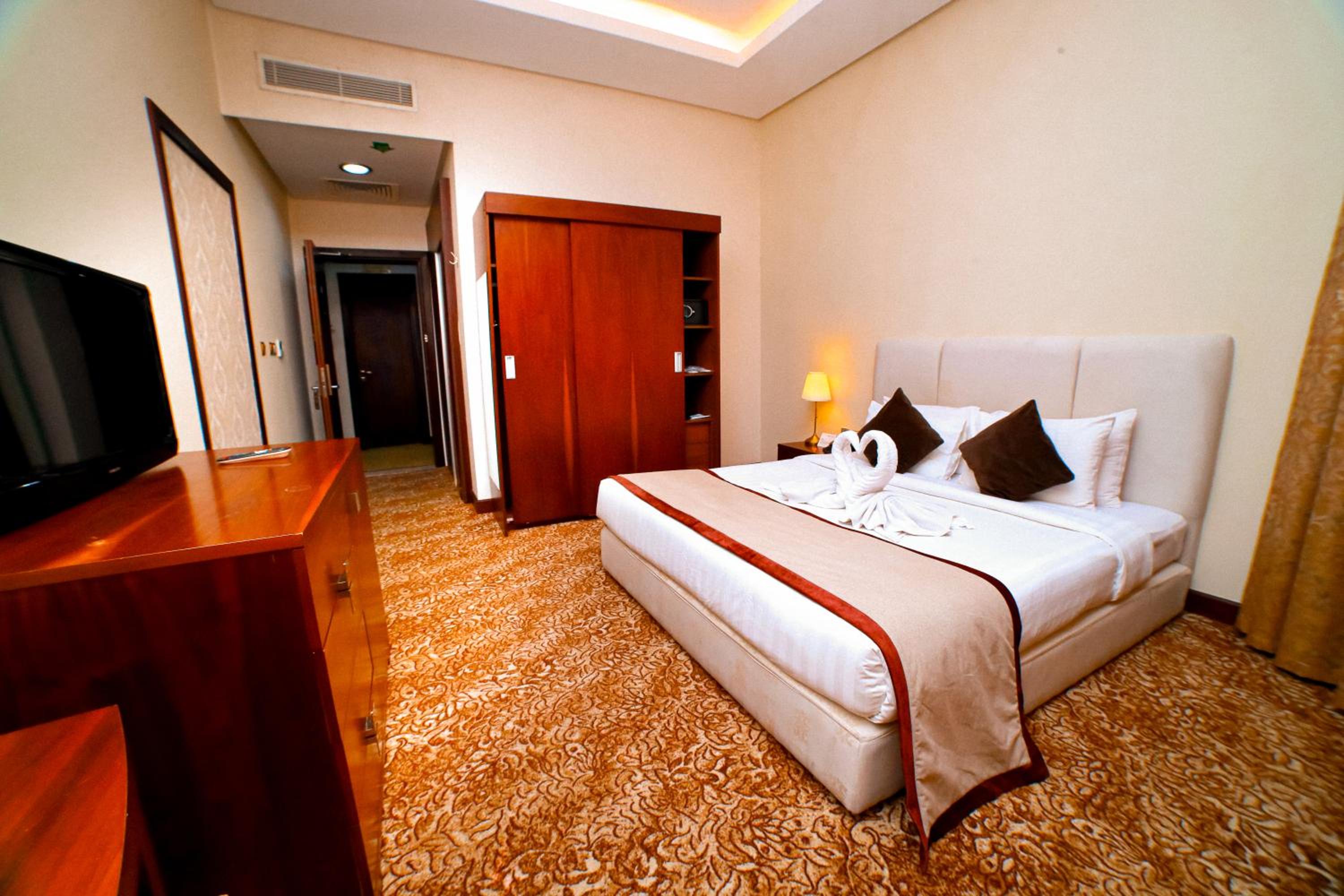 Standard Double Room - Photo 4