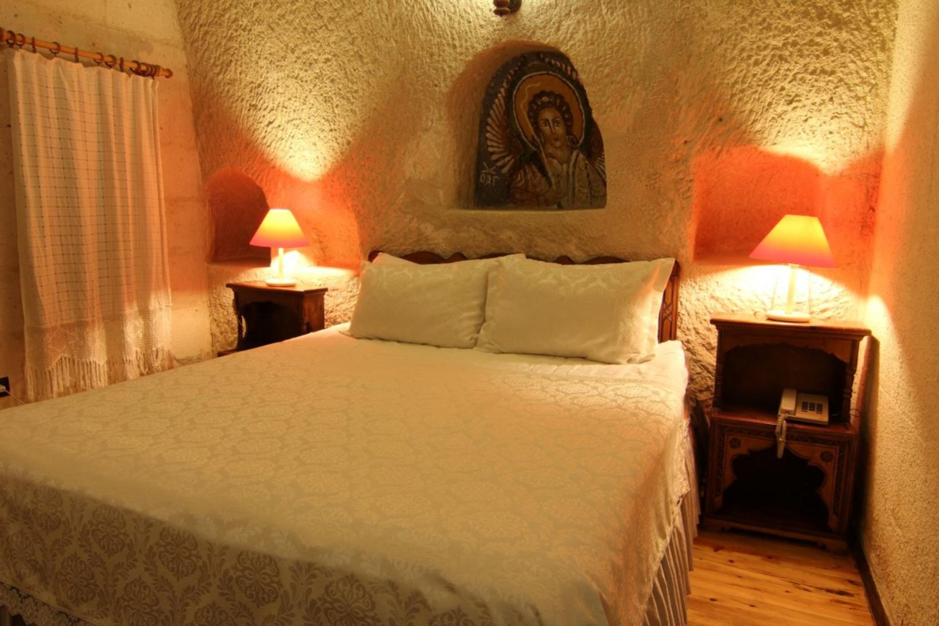 Deluxe Queen Room photo 2