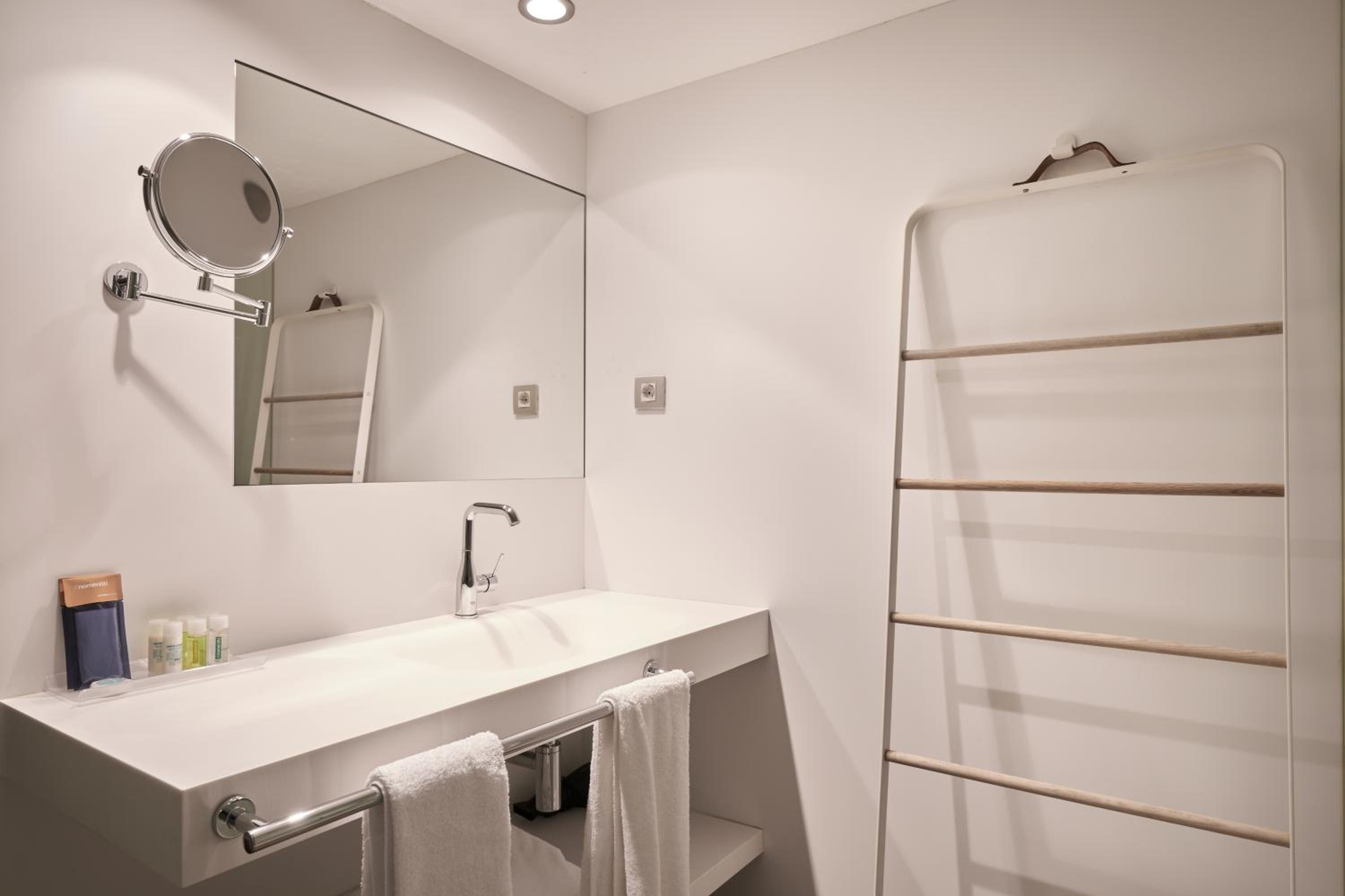 Superior Double or Twin Room (1-2 Adults) photo 2