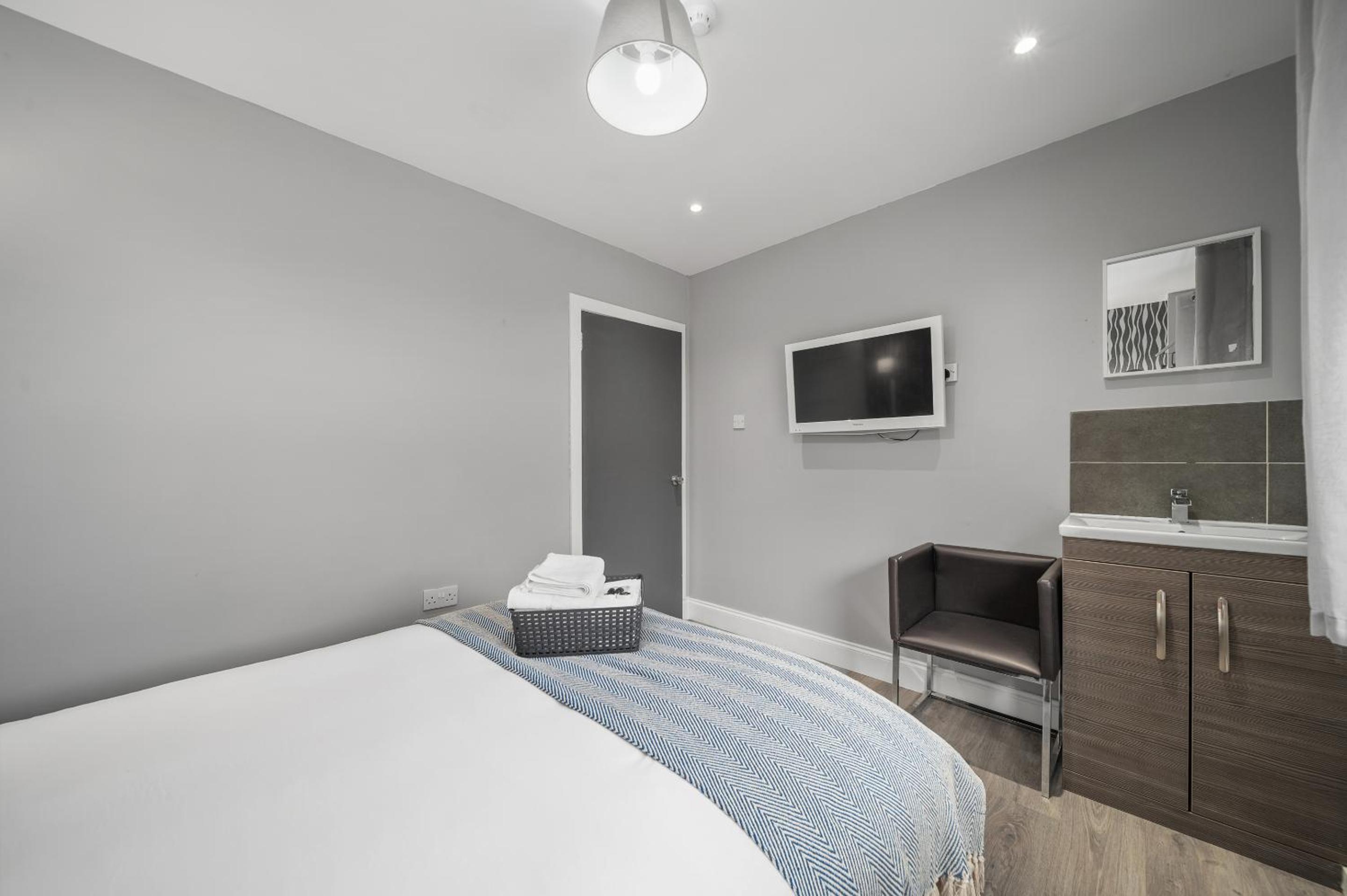 Double Room with Shared Bathroom