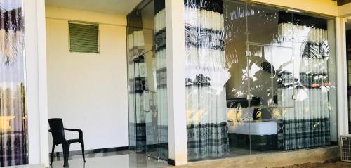 Deluxe Double Room with Balcony photo 3