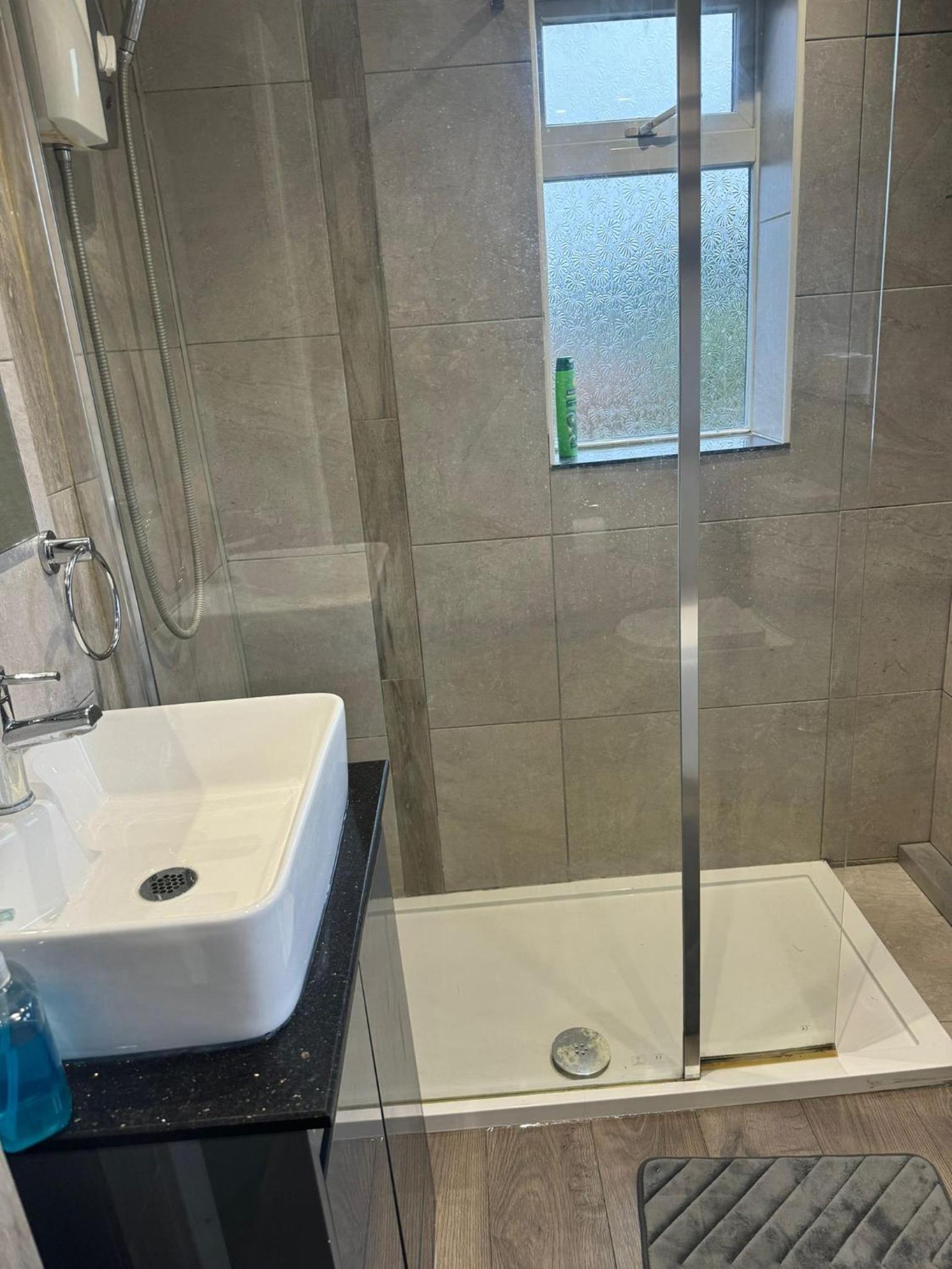 Deluxe King Room photo 2