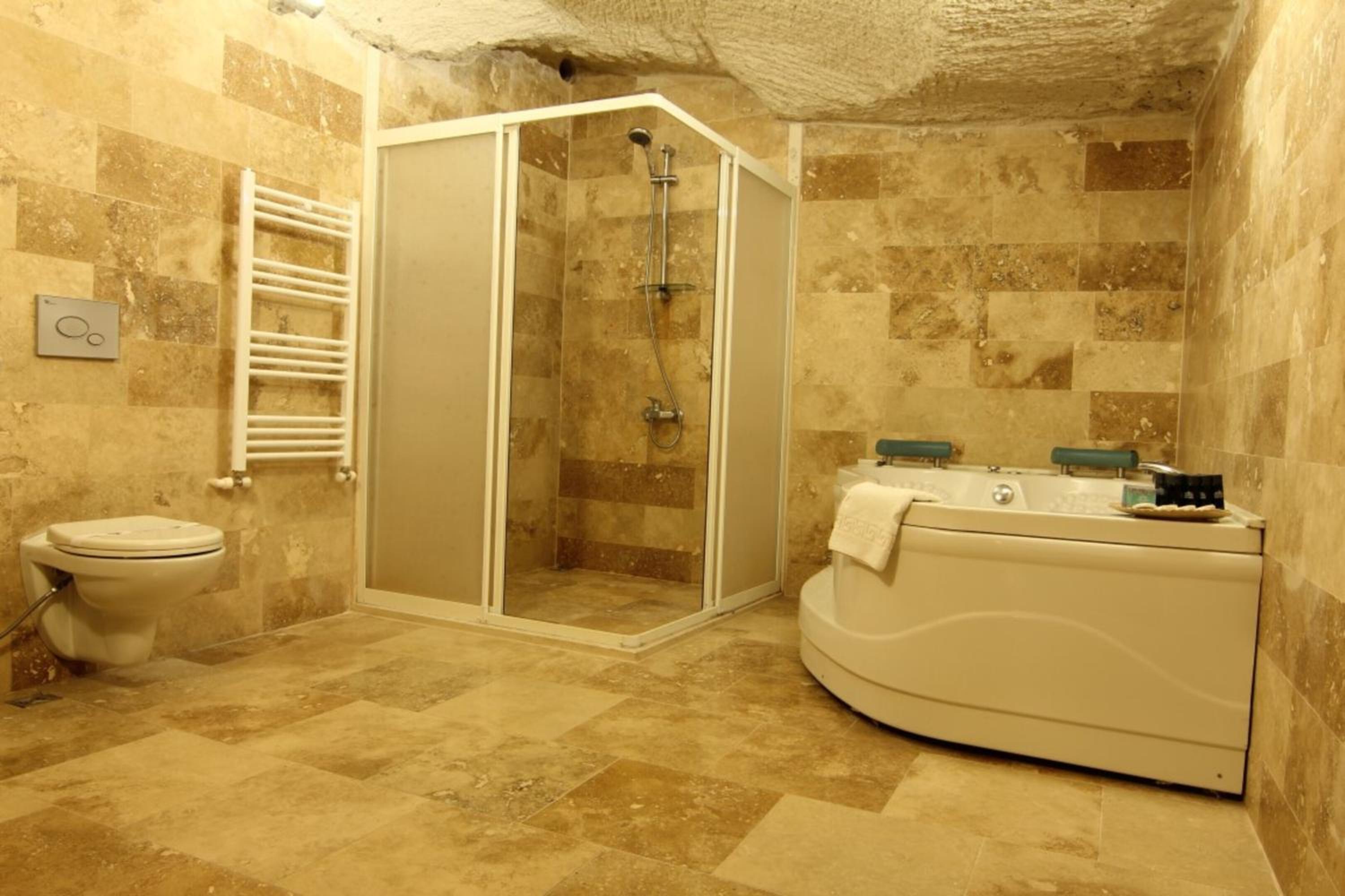 Superior Suite photo 3