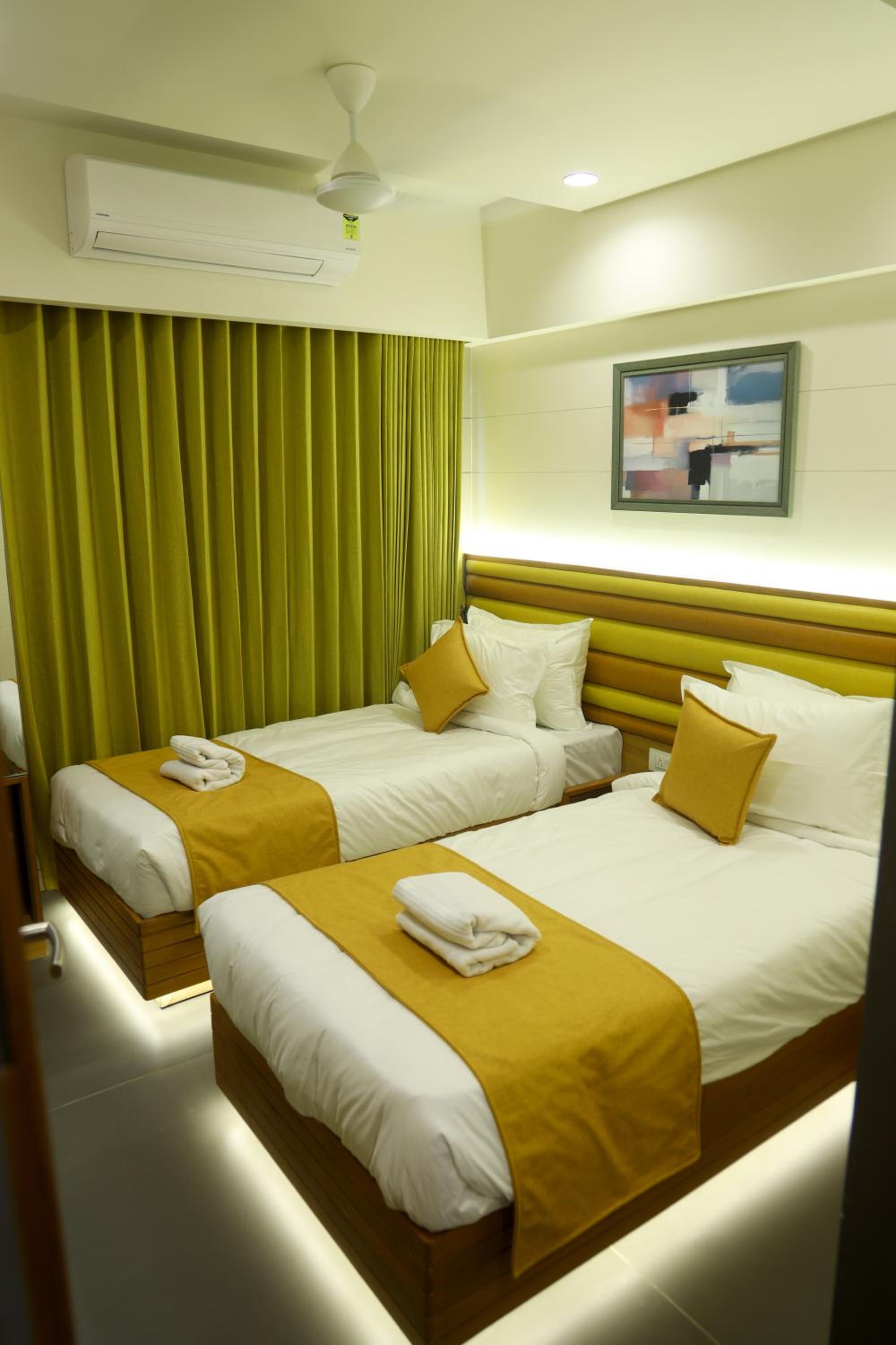 Deluxe Double Room photo 2