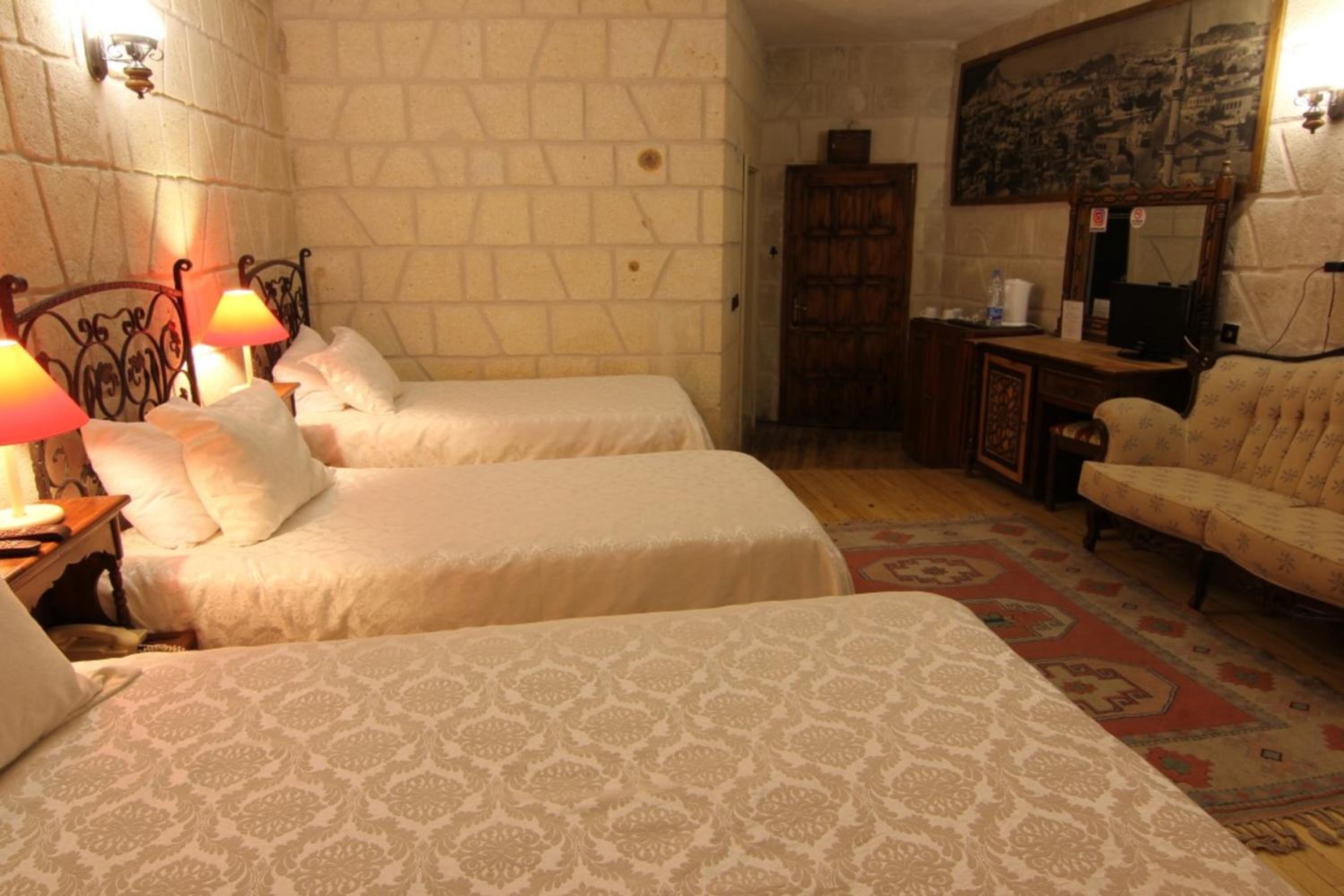 Family Suite photo 2