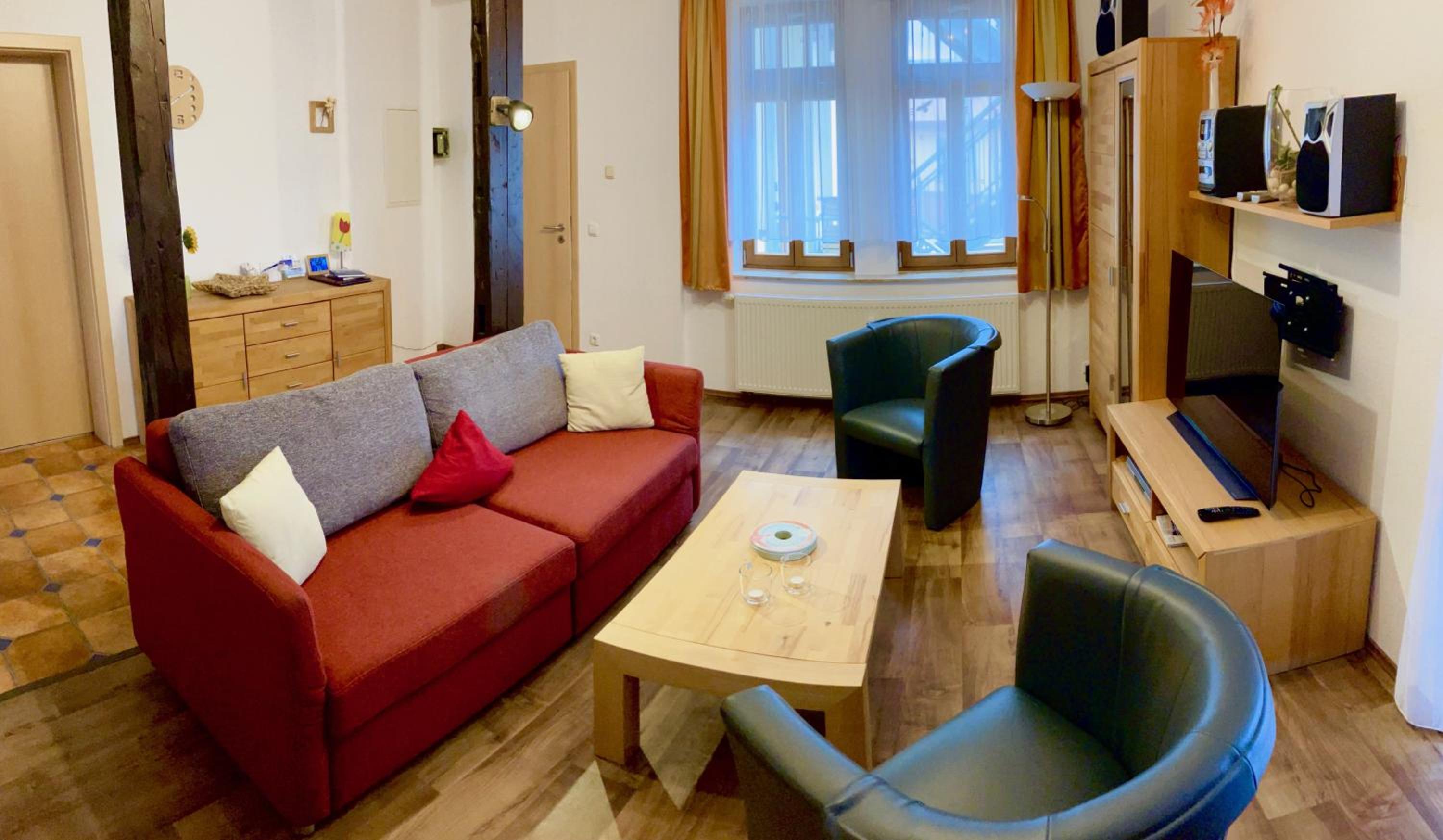 Apartment with Balcony photo 1