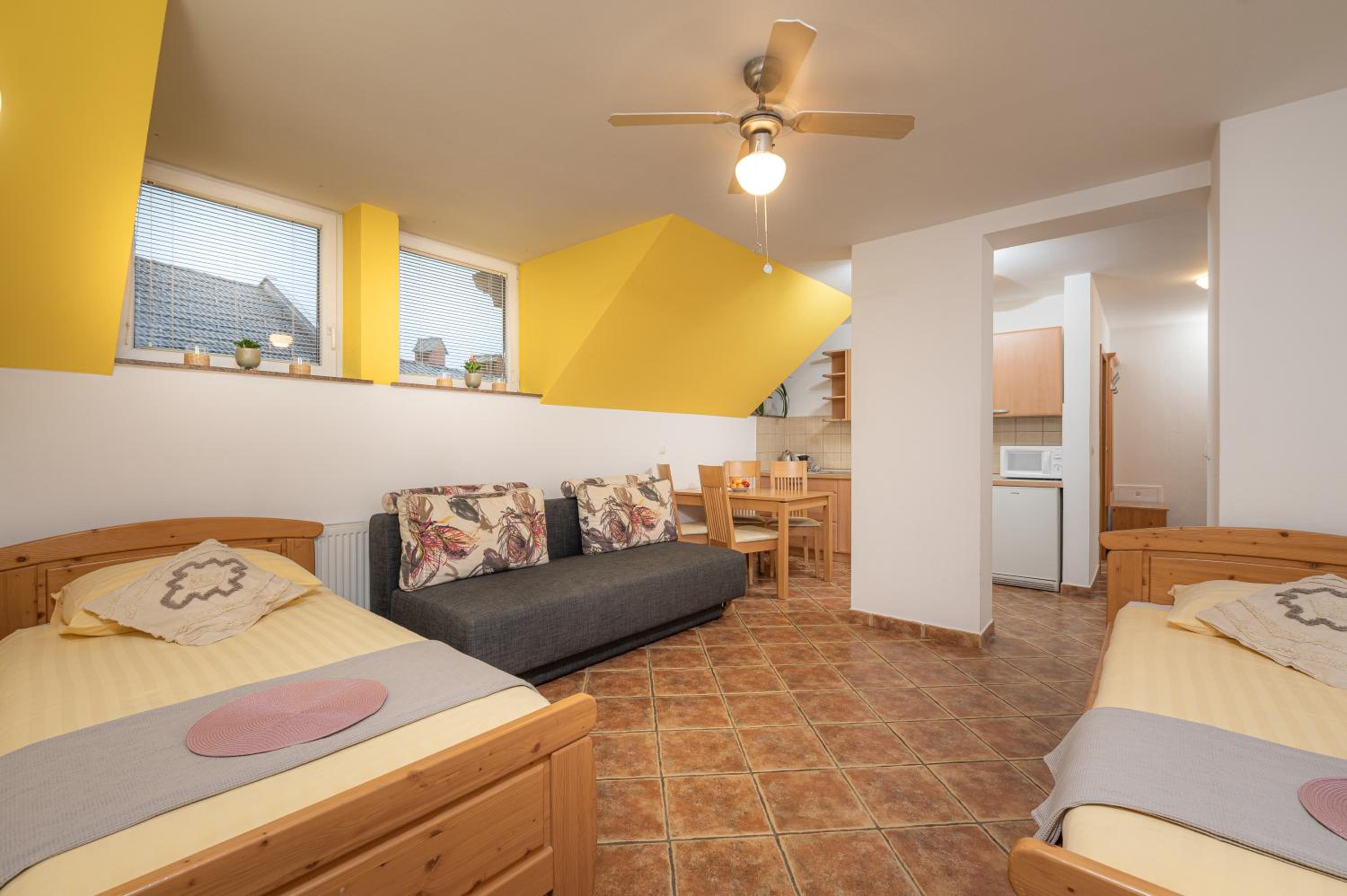 One-Bedroom Apartment with Balcony