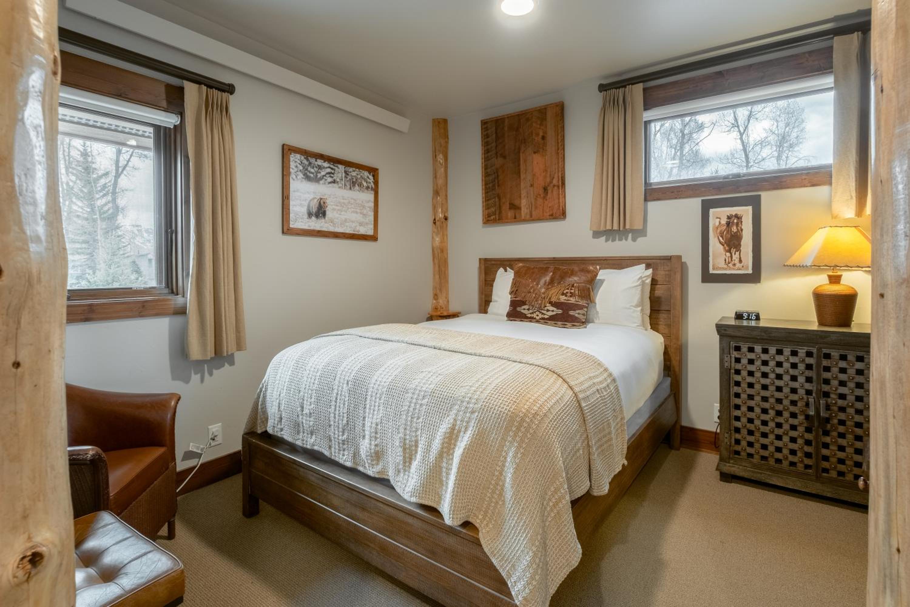 Queen Room