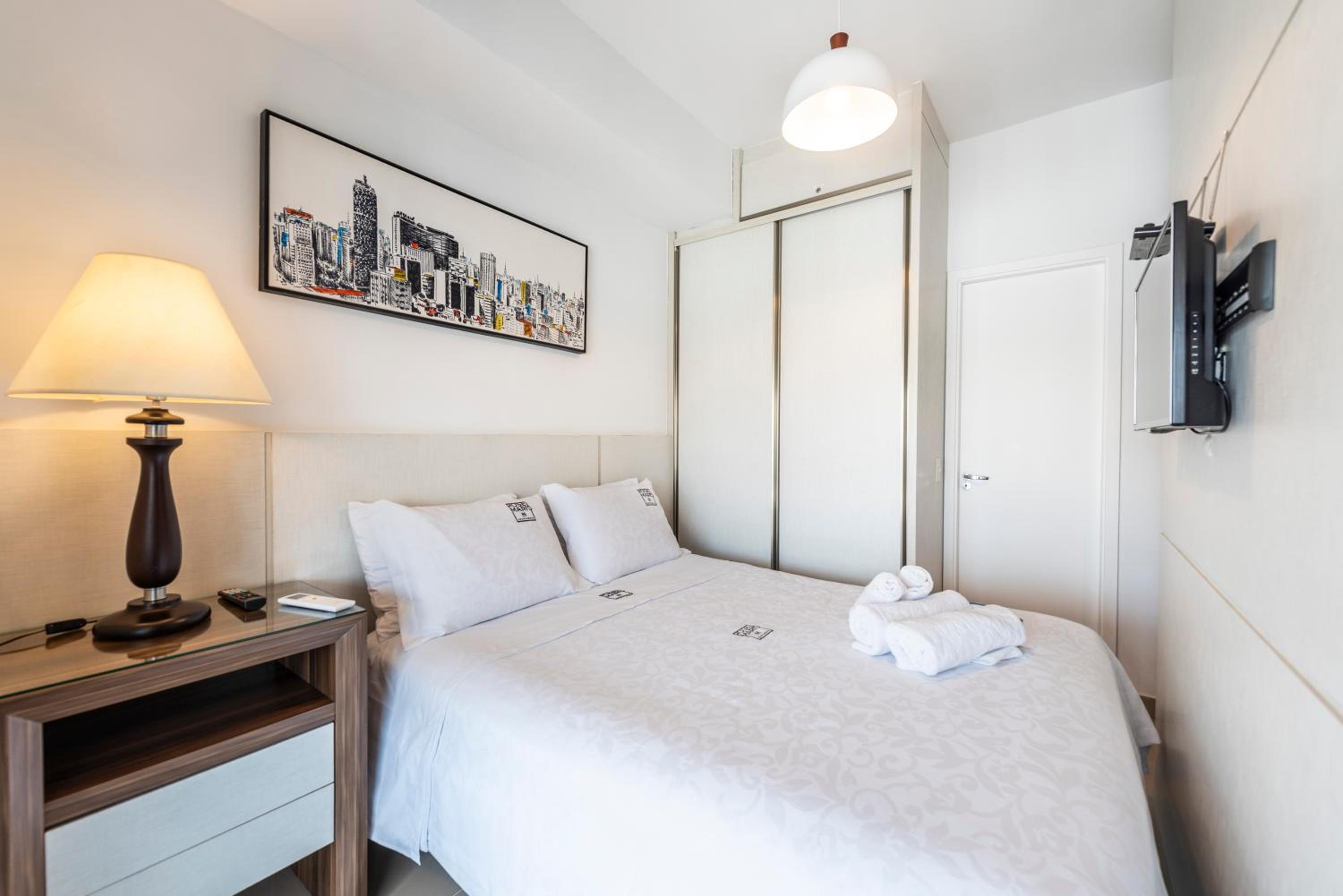 Apartamento 121 – 12º andar (dois quartos)