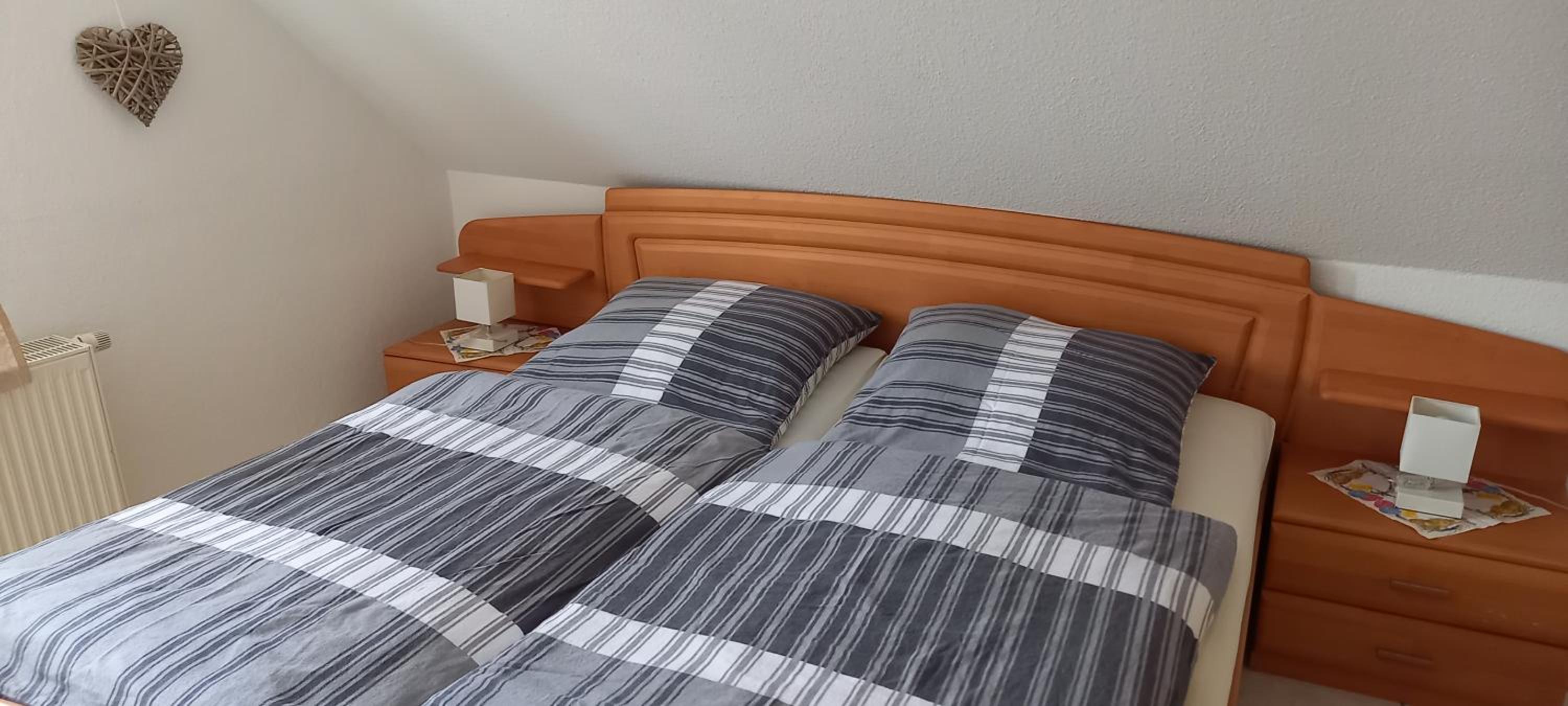 One-Bedroom Apartment - Photo 3