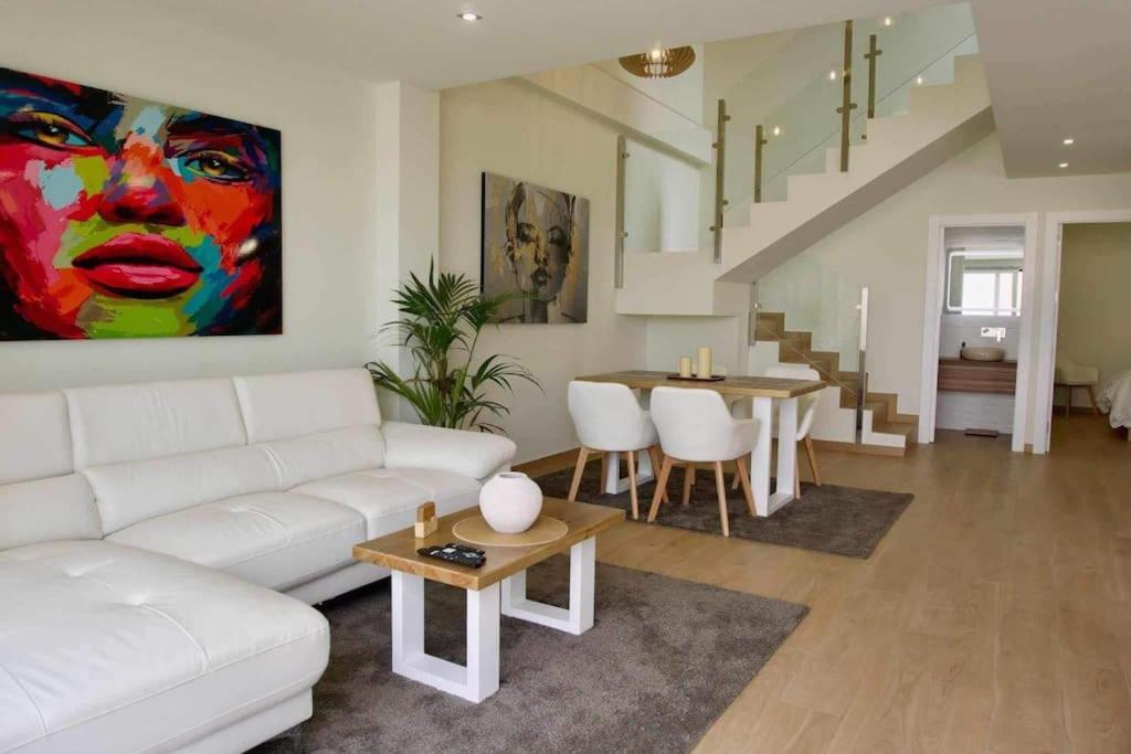 Villa de Tres Habitaciones