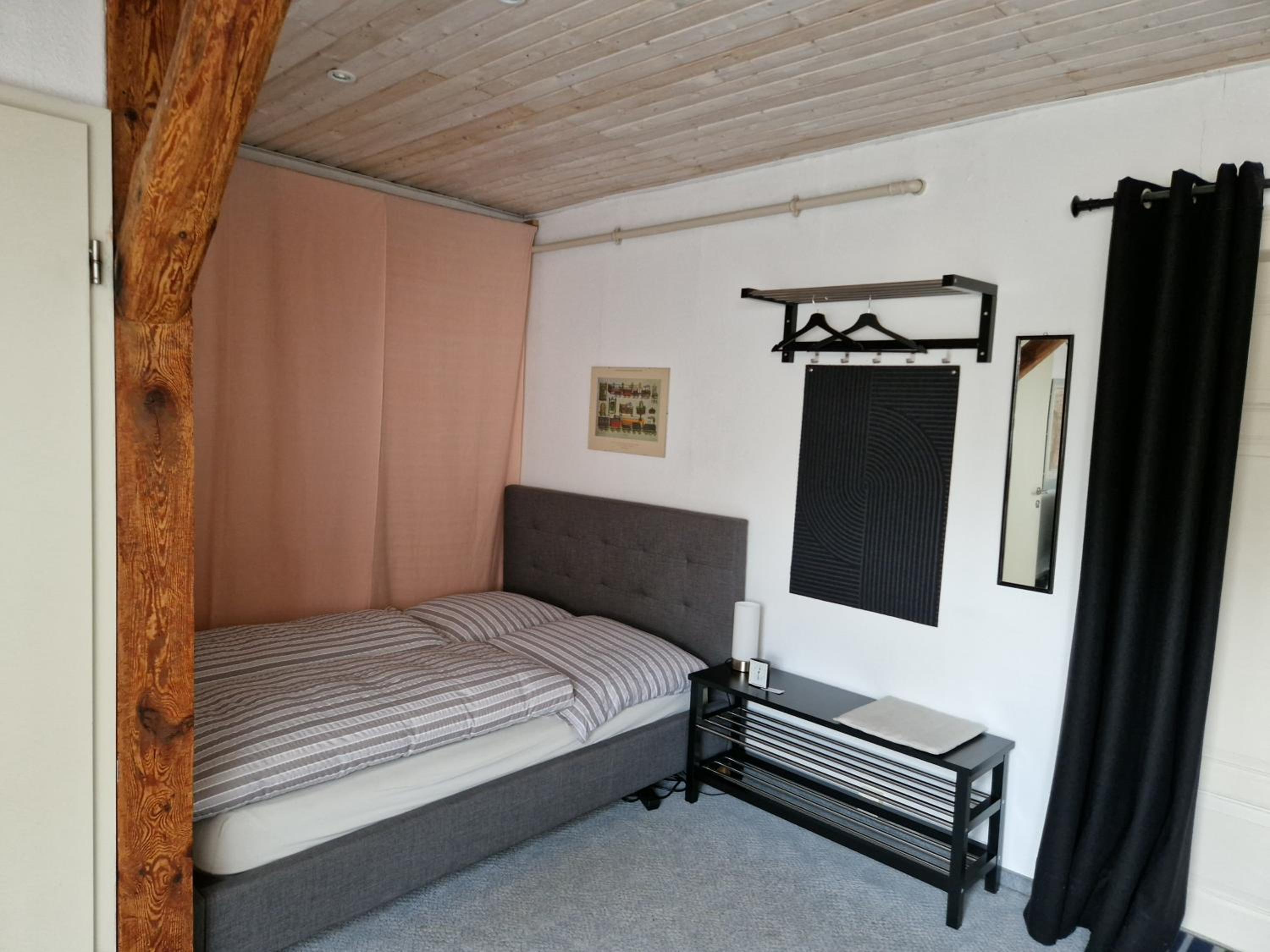 Standard Double or Twin Room - Photo 3