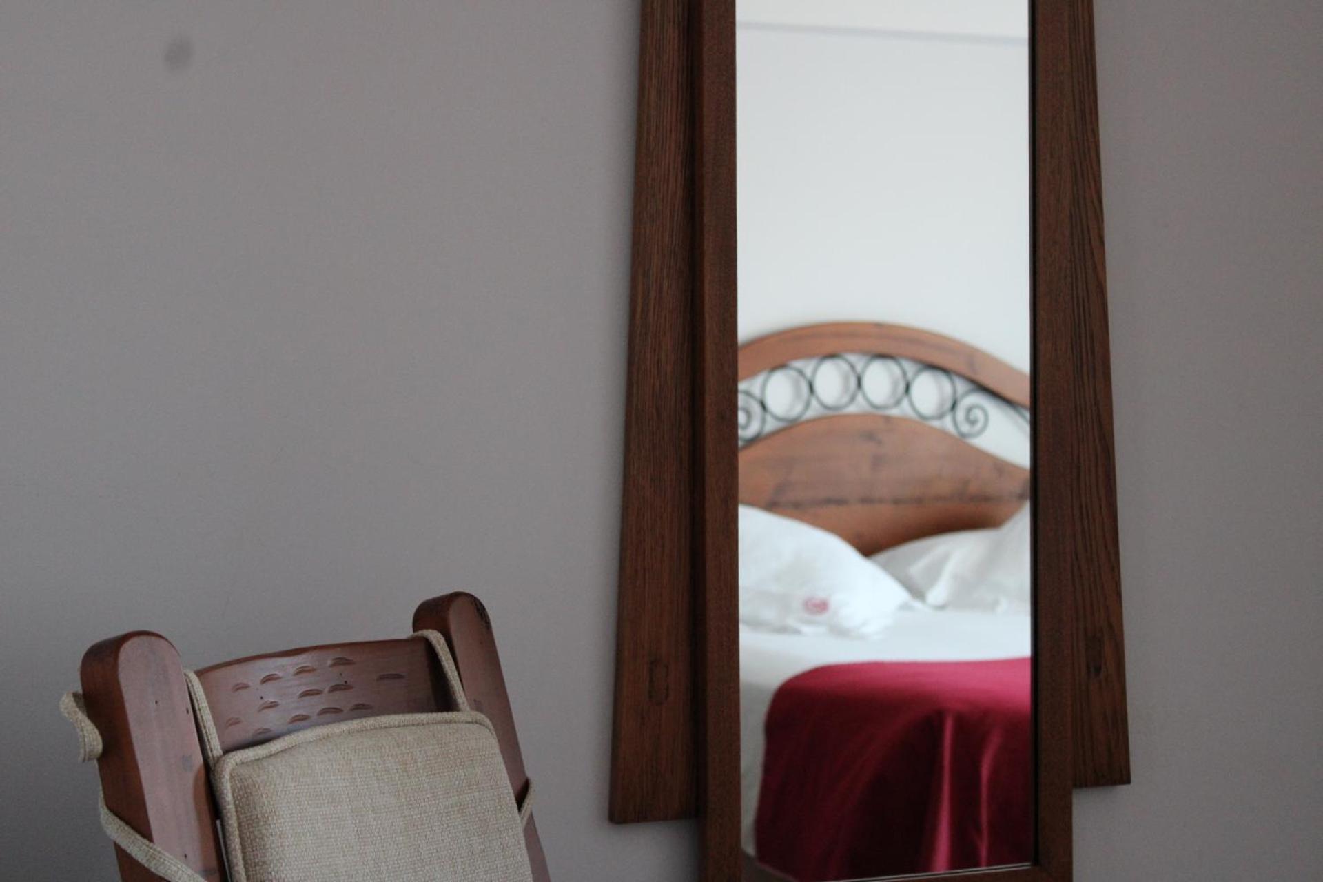 Superior Double or Twin Room - Photo 13