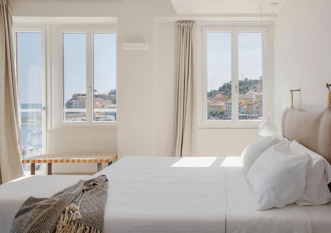 Superior Triple Room with Sea View