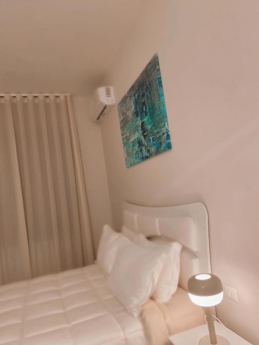 Quadruple Room with Private Bathroom - Photo 9