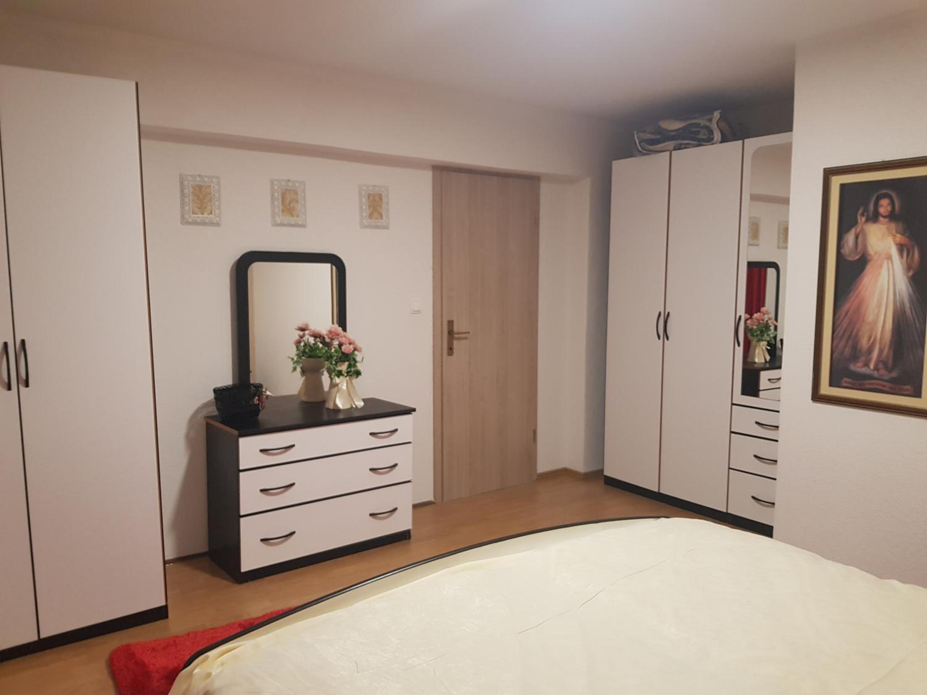 Three-Bedroom Apartment photo 1
