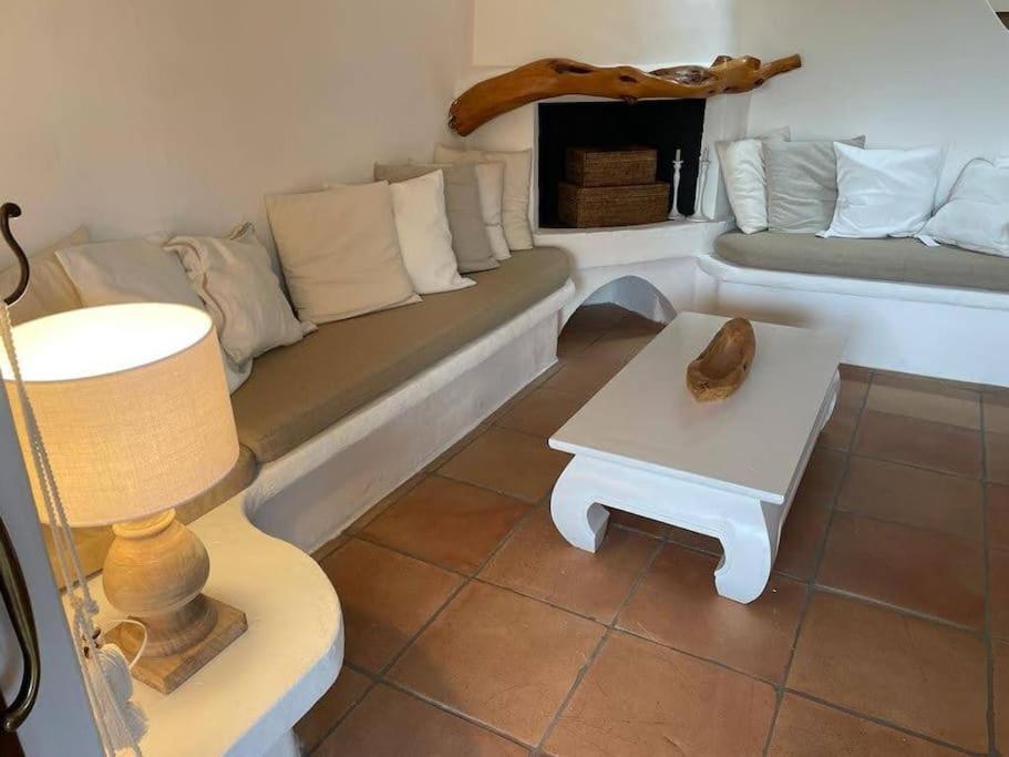 Three-Bedroom Villa photo 3