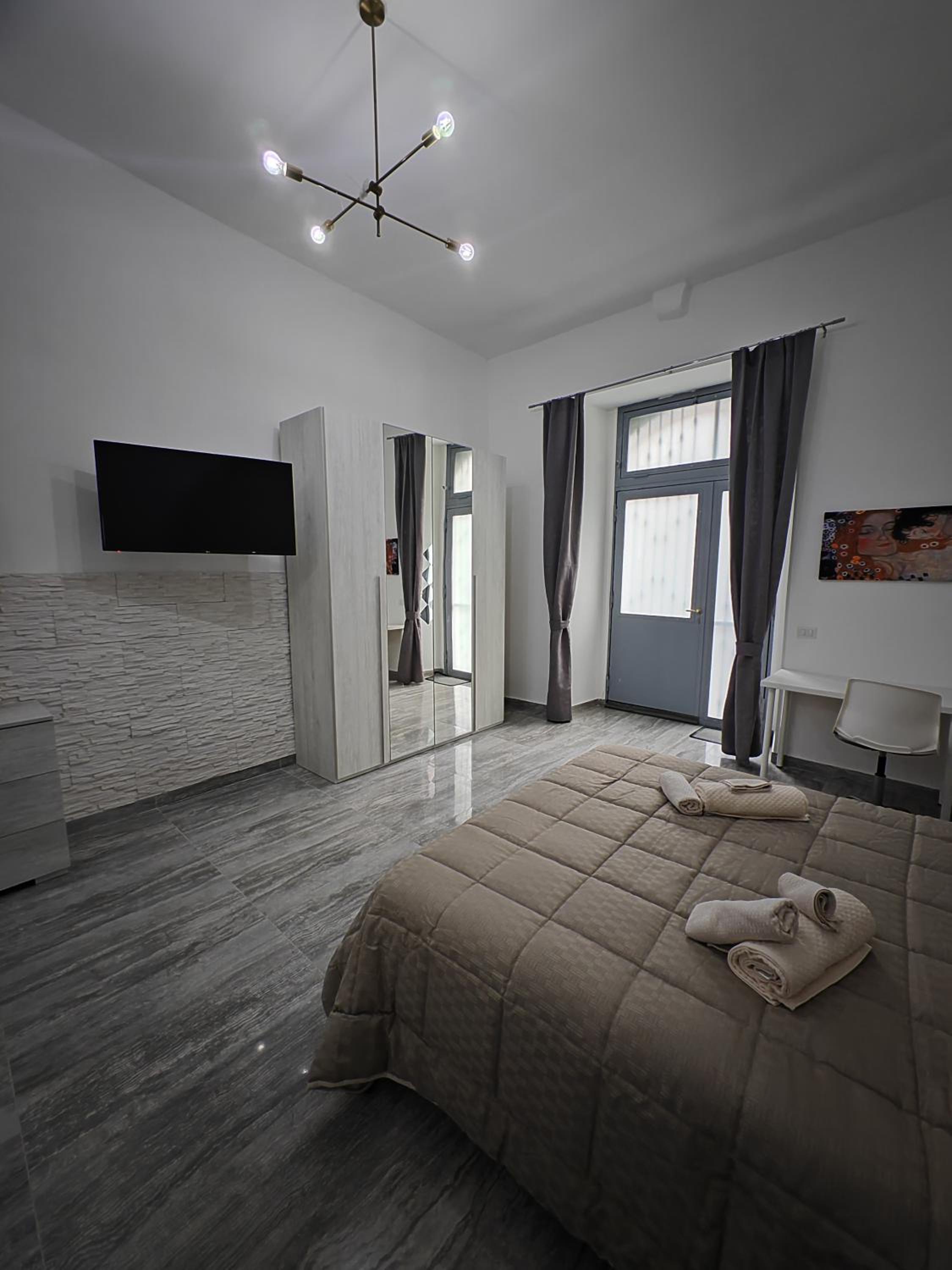 Superior Apartment