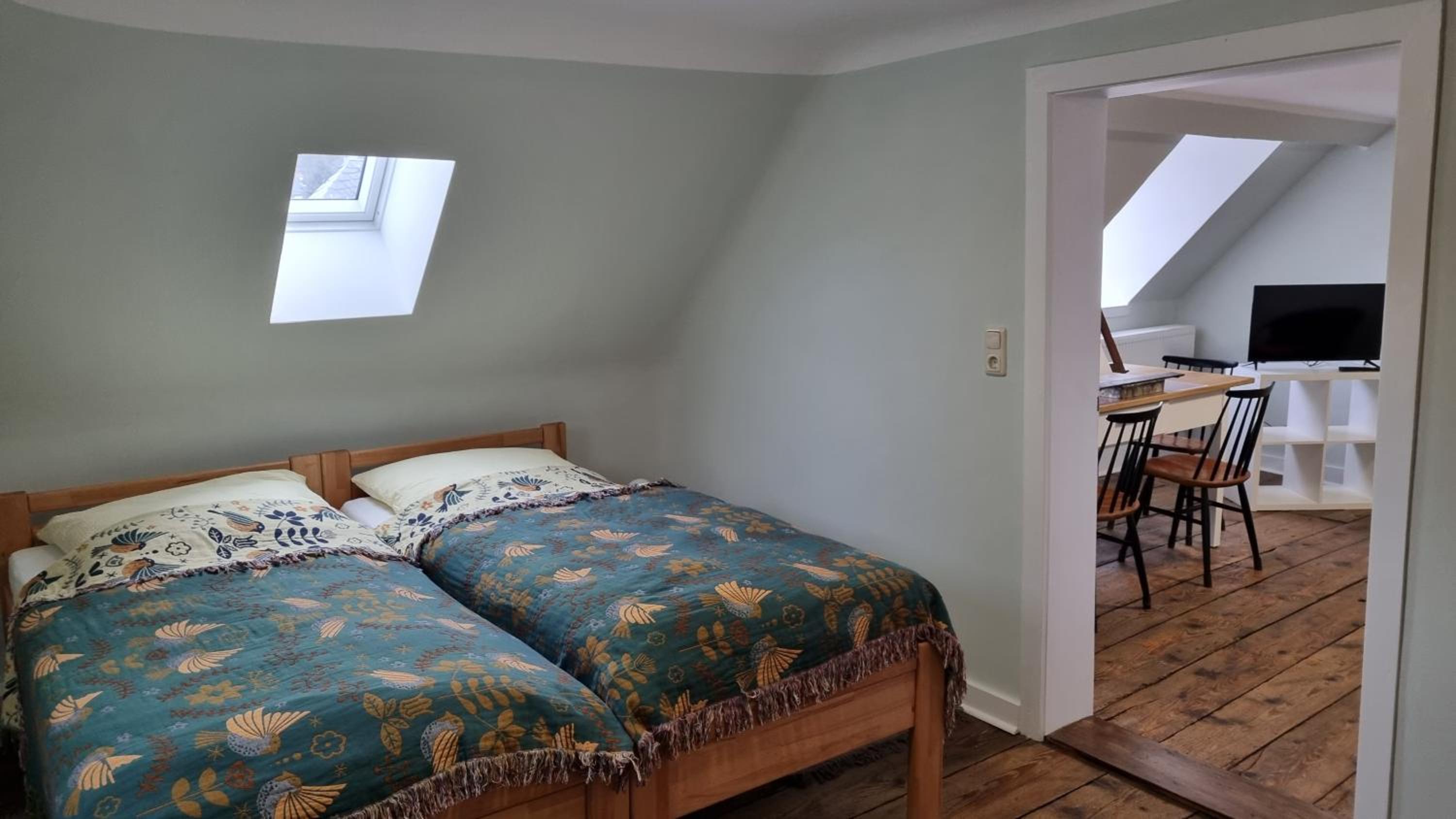 One-Bedroom Apartment photo 2