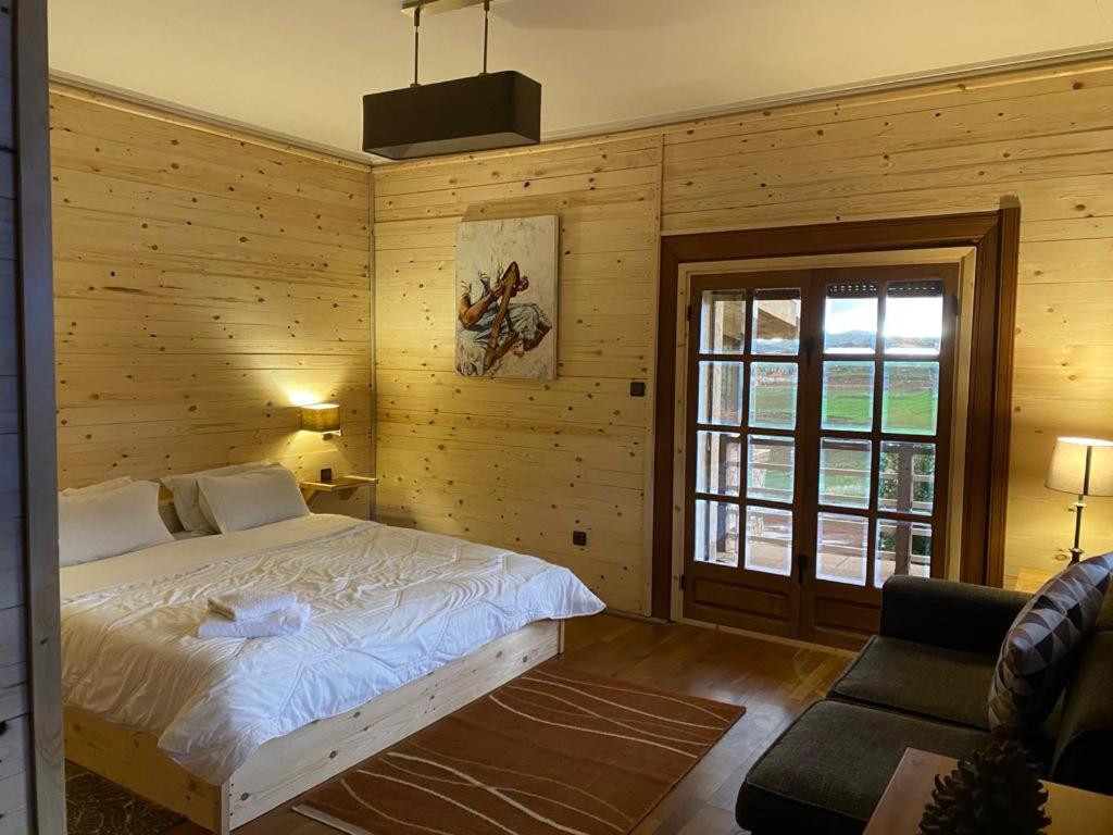 Double Room with Garden View - Photo 3