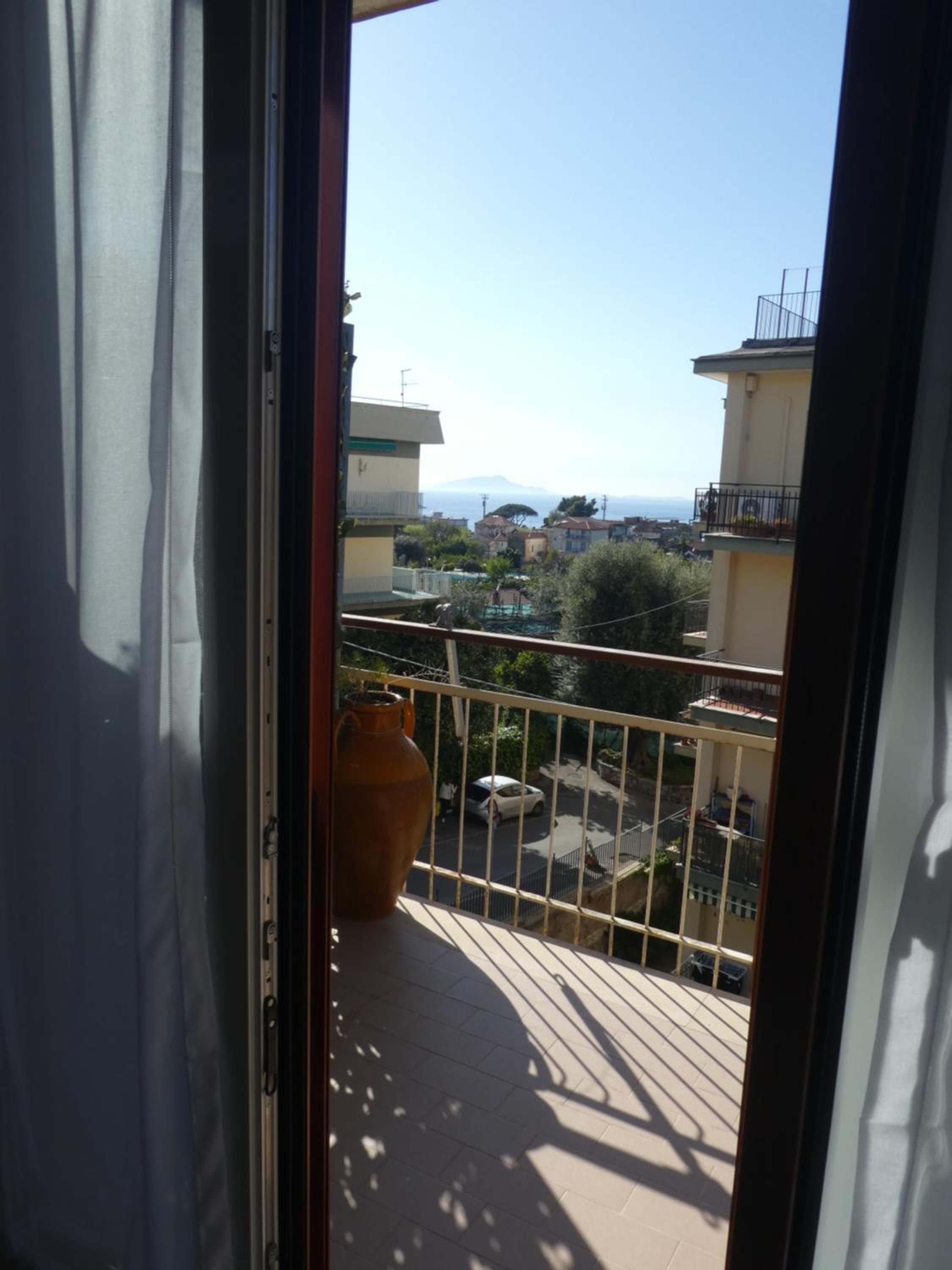 Double Room with Balcony and Sea View - Photo 5