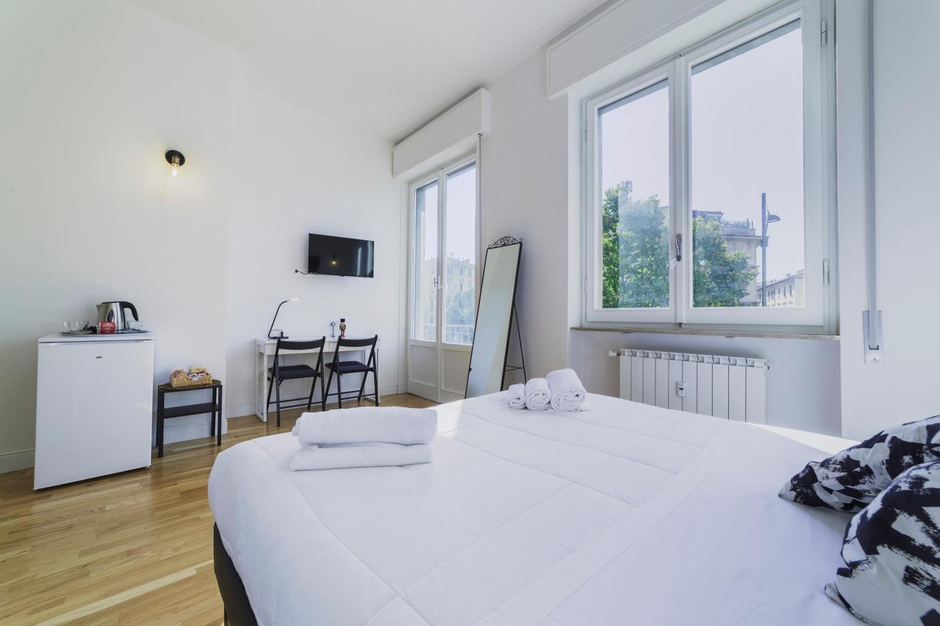 Budget Double Room photo 2