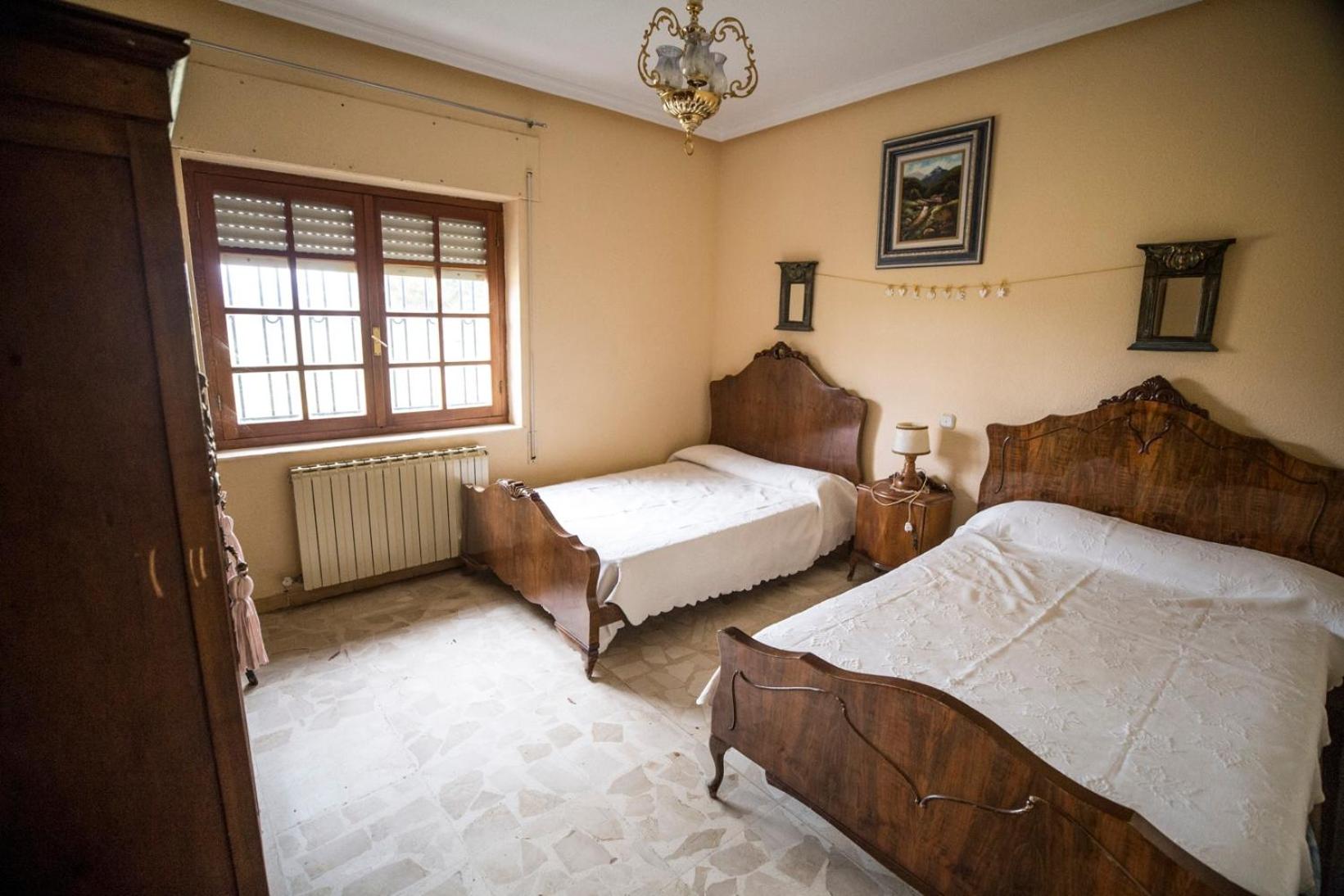 Casa de Seis Habitaciones