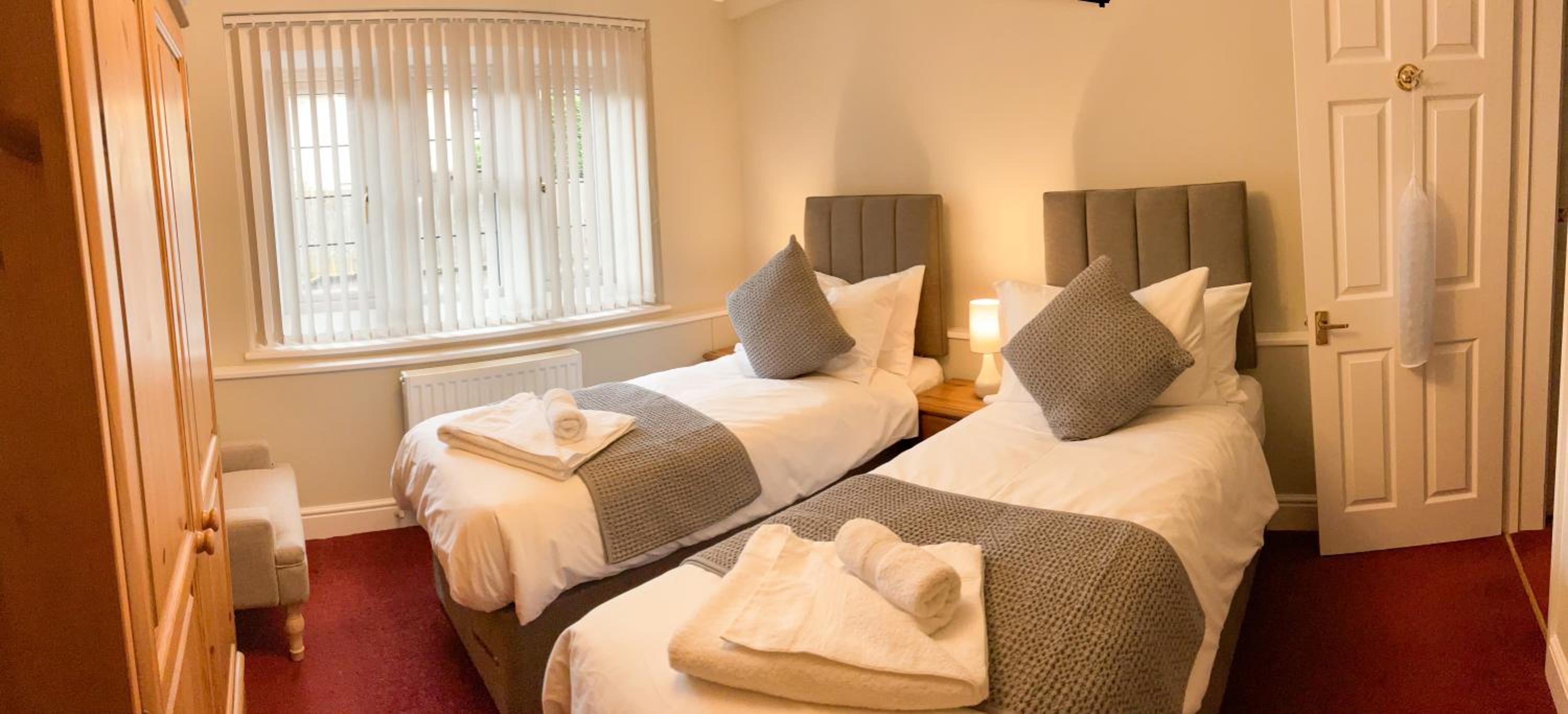 Deluxe Double or Twin Room photo 1