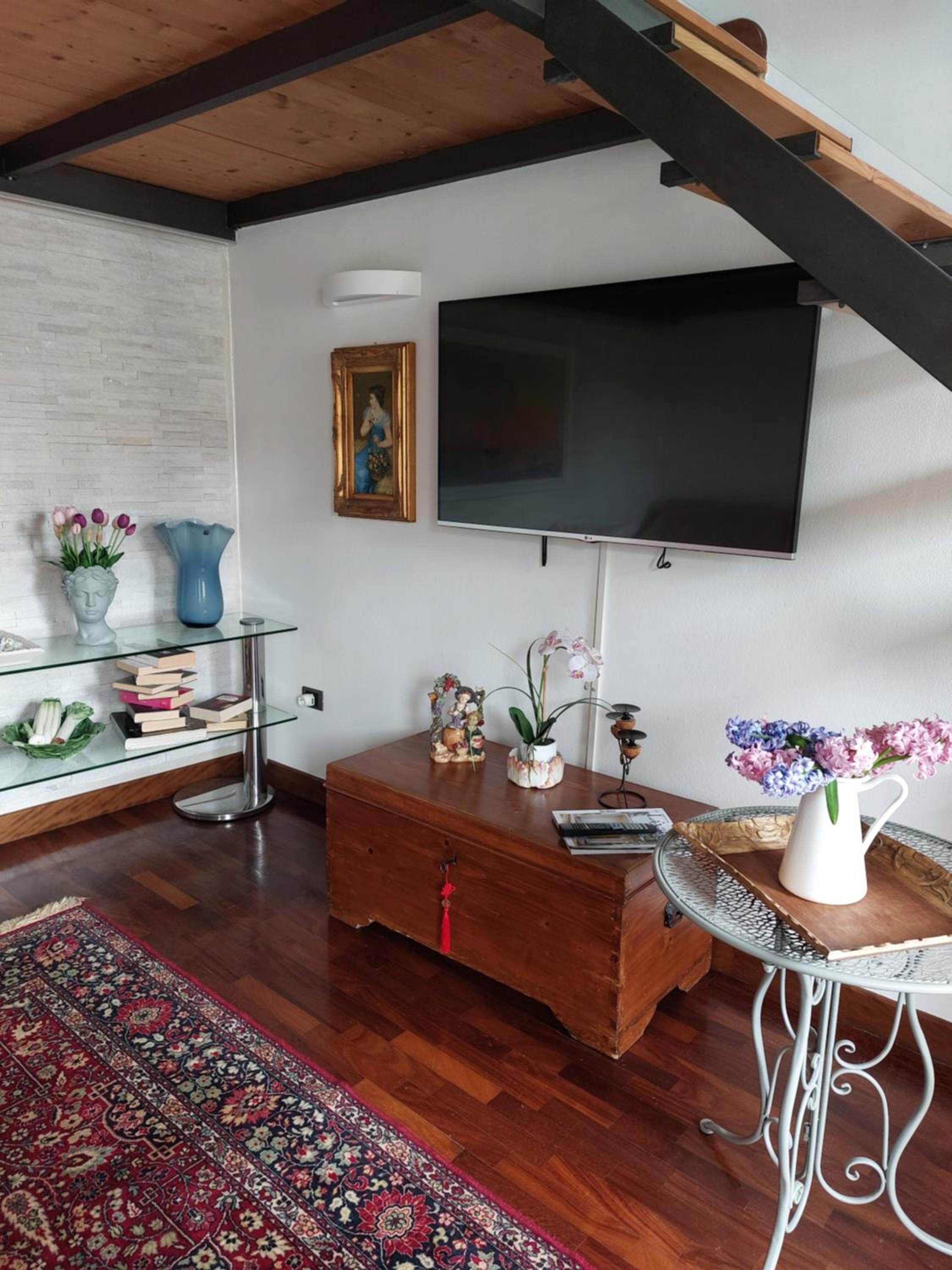 One-Bedroom Apartment - Photo 22