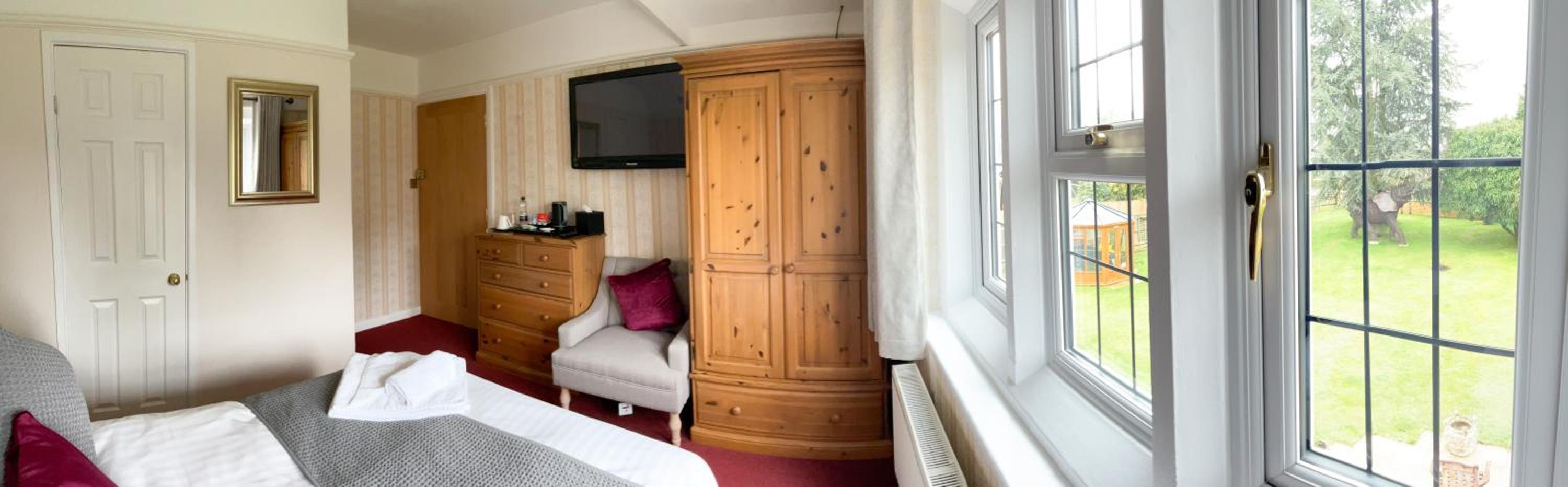 Double Room with Garden View photo 2