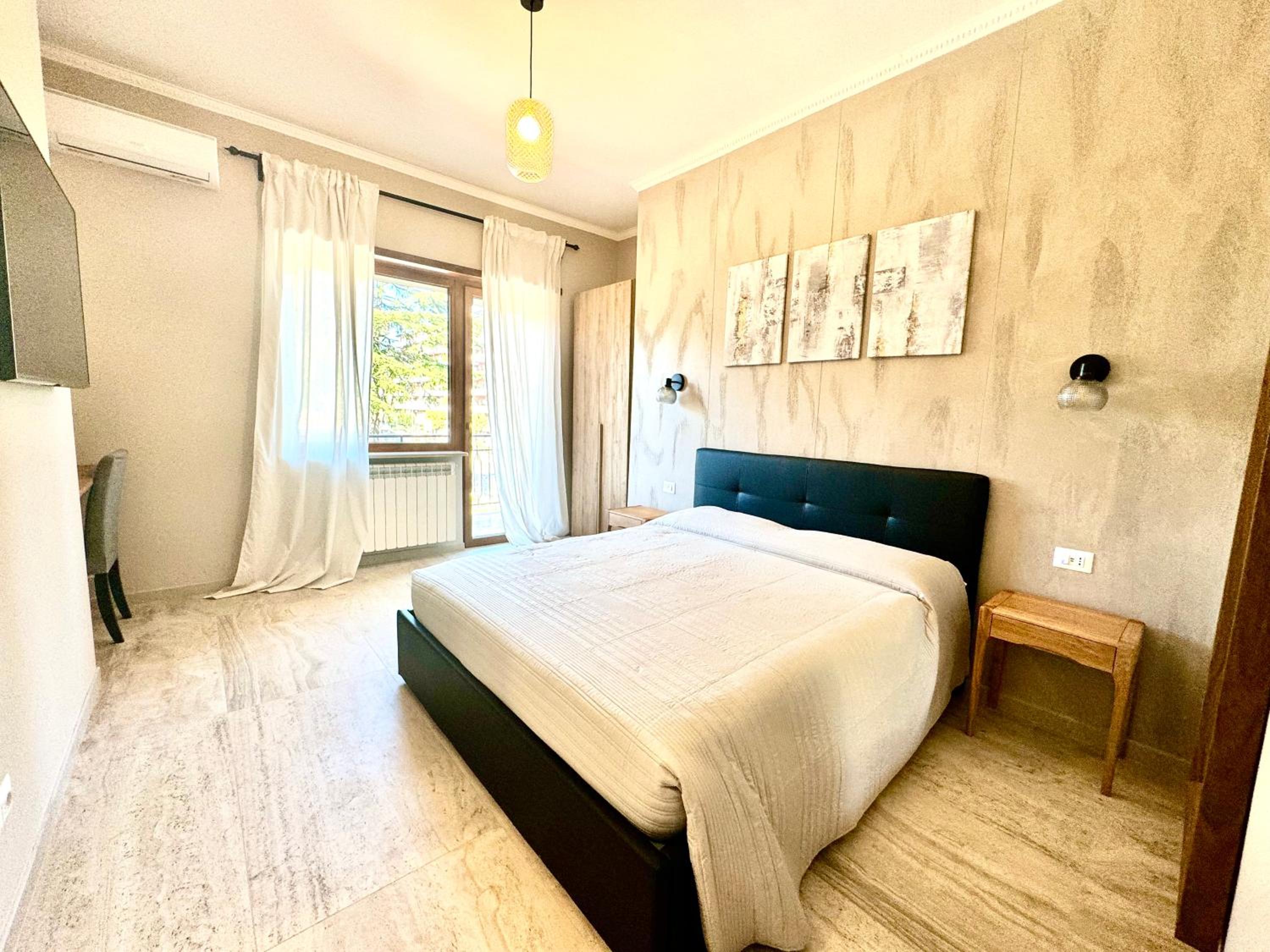 Deluxe Double Room with Balcony