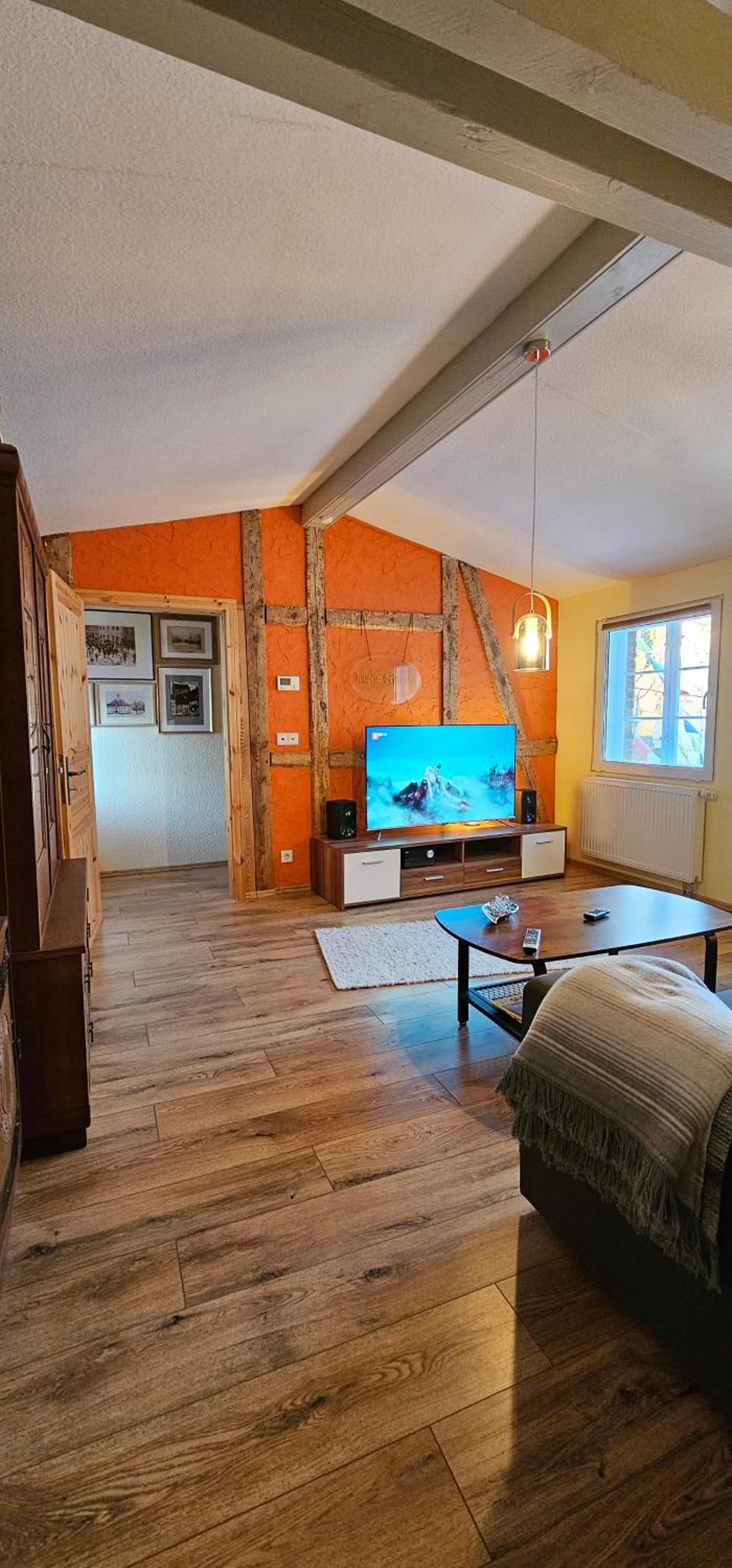 One-Bedroom House photo 3