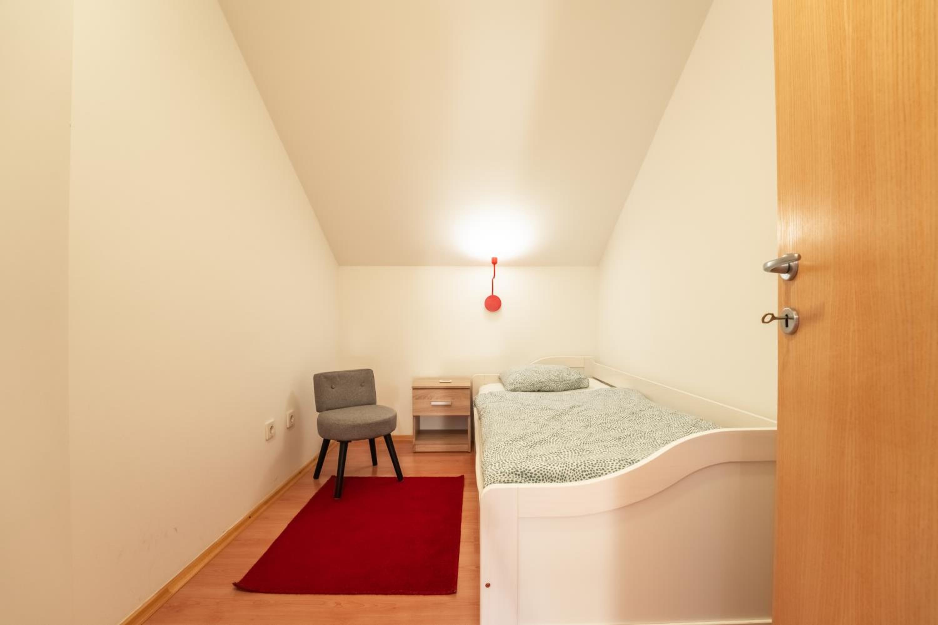 Apartment photo 2