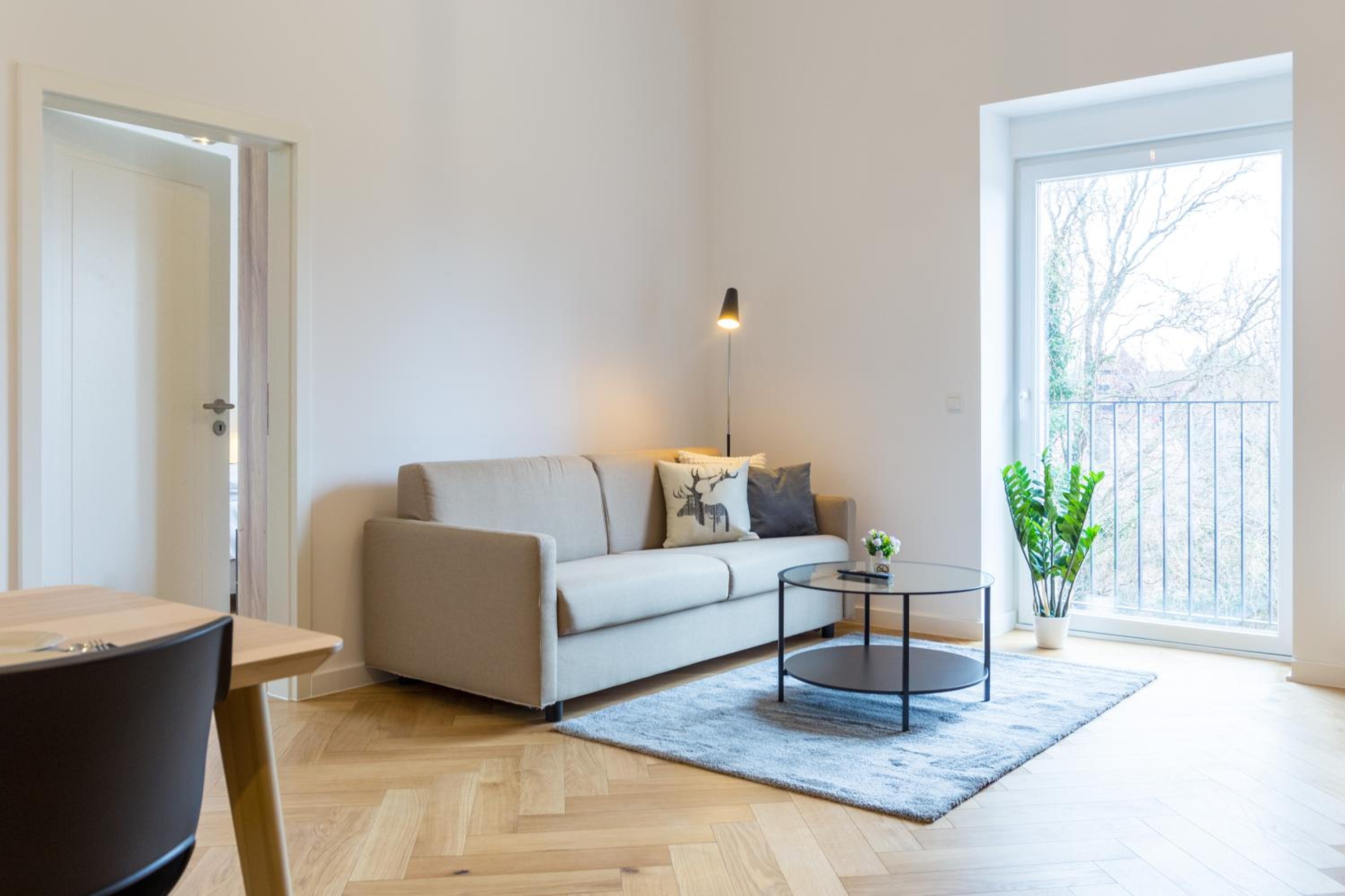 One-Bedroom Apartment