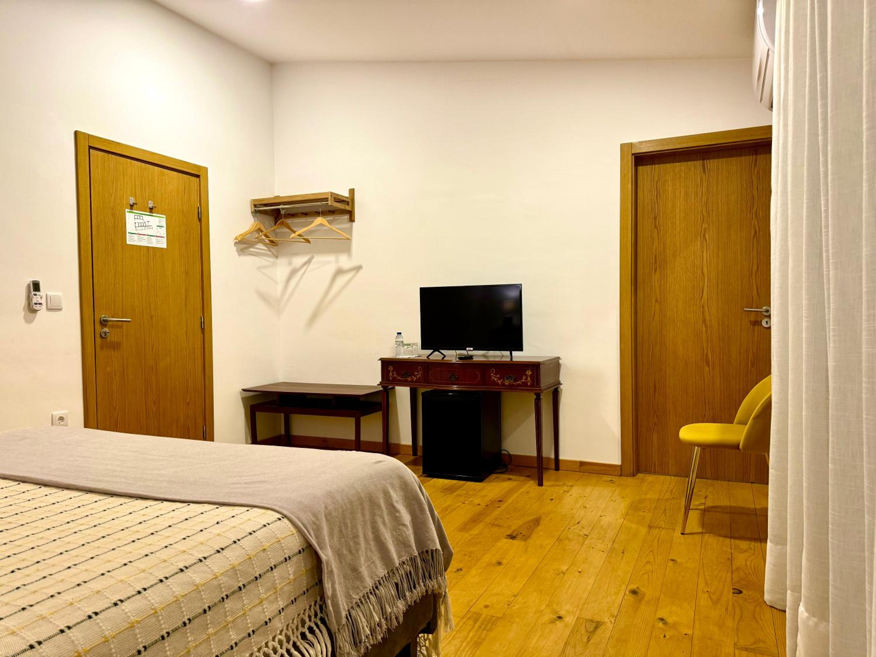 Double Room - Photo 1