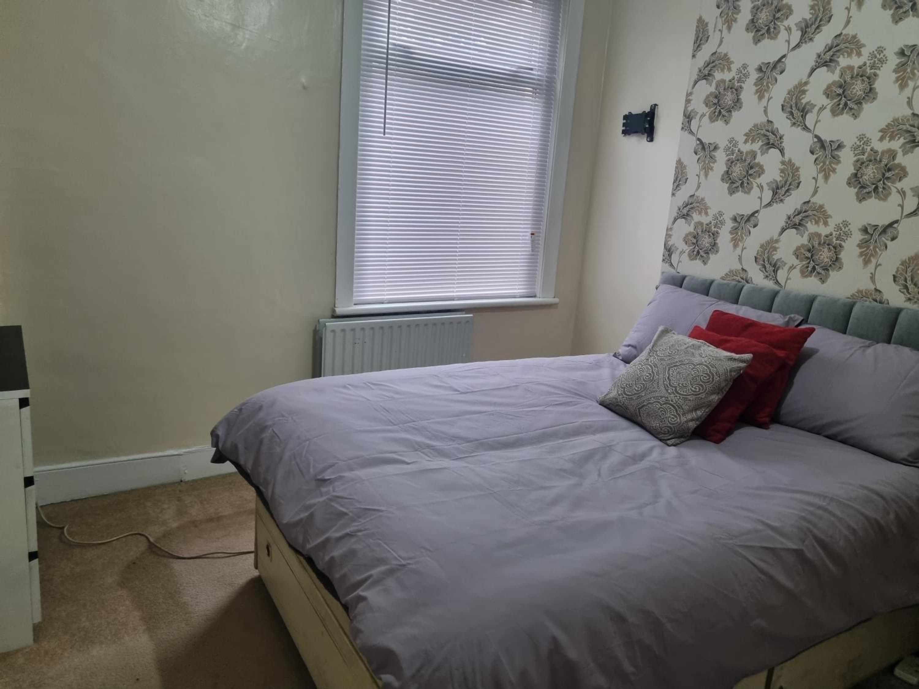 Double Room With Shared Bathroom photo 2