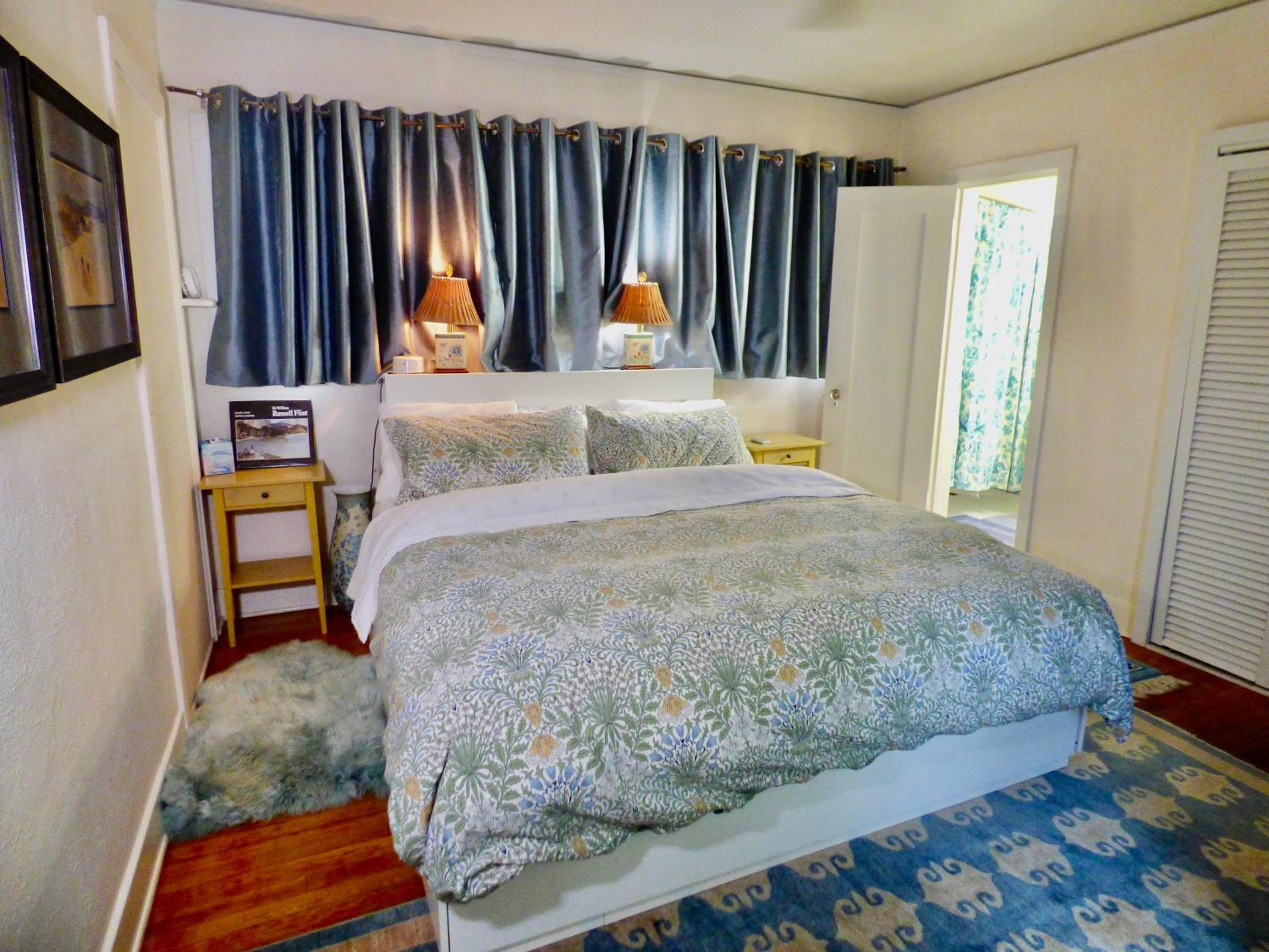 Four-Bedroom House photo 1