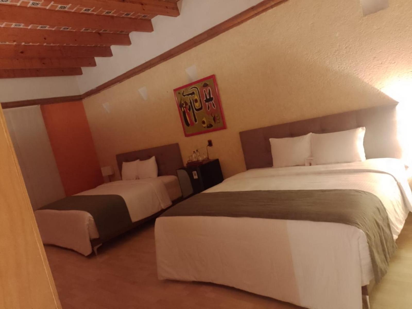 Superior Queen Room with Two Queen Beds photo 1
