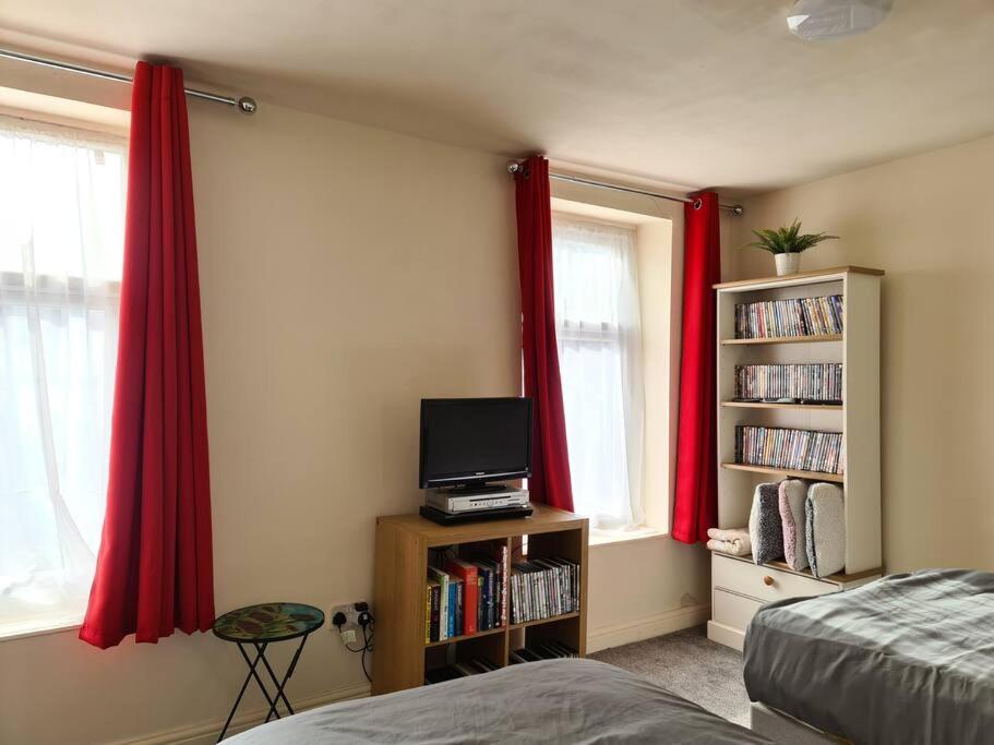 Apartment photo 1