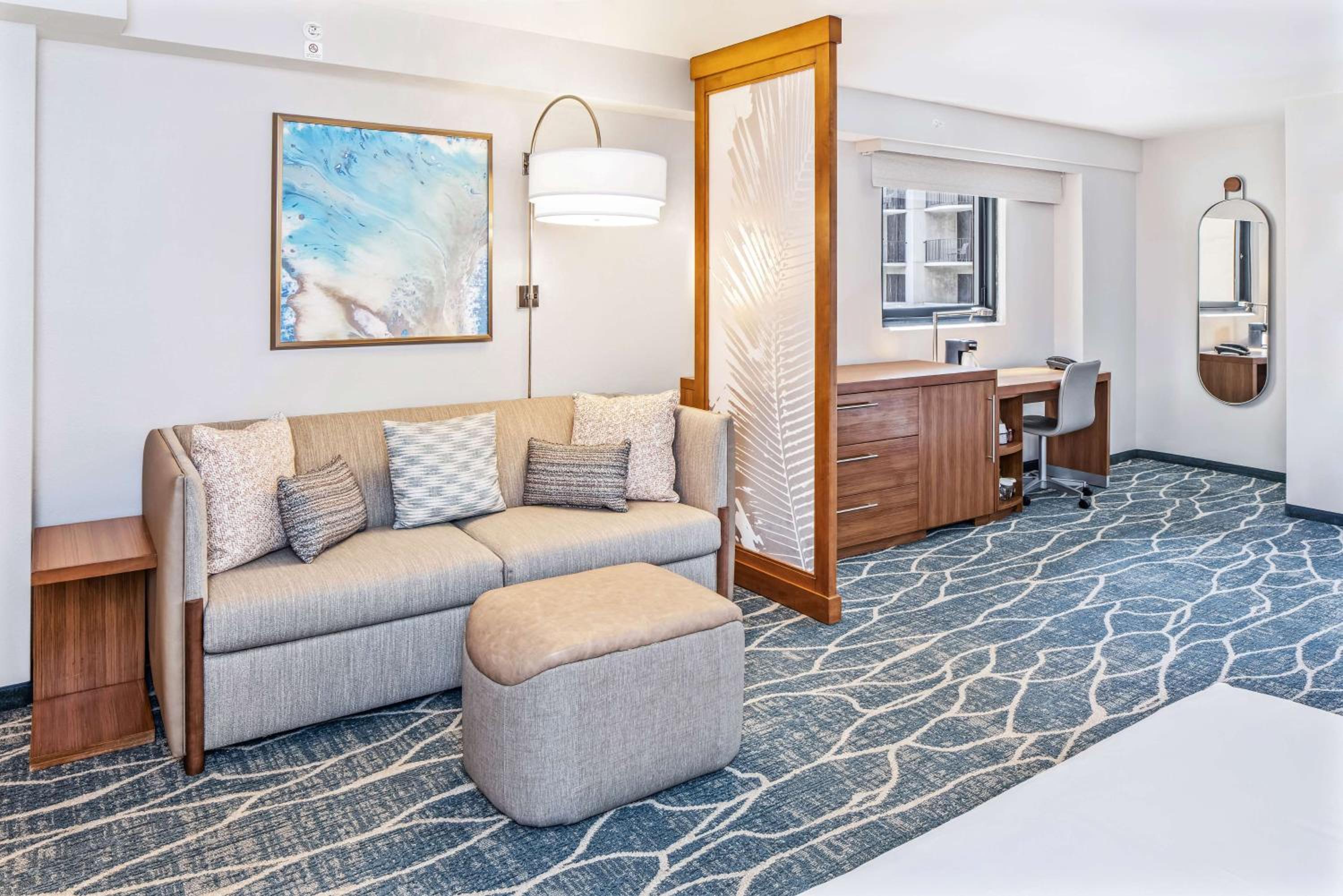 Queen Room with Two Queen Beds with Sofa Bed, City View and Roll-In Shower - Disability Access
