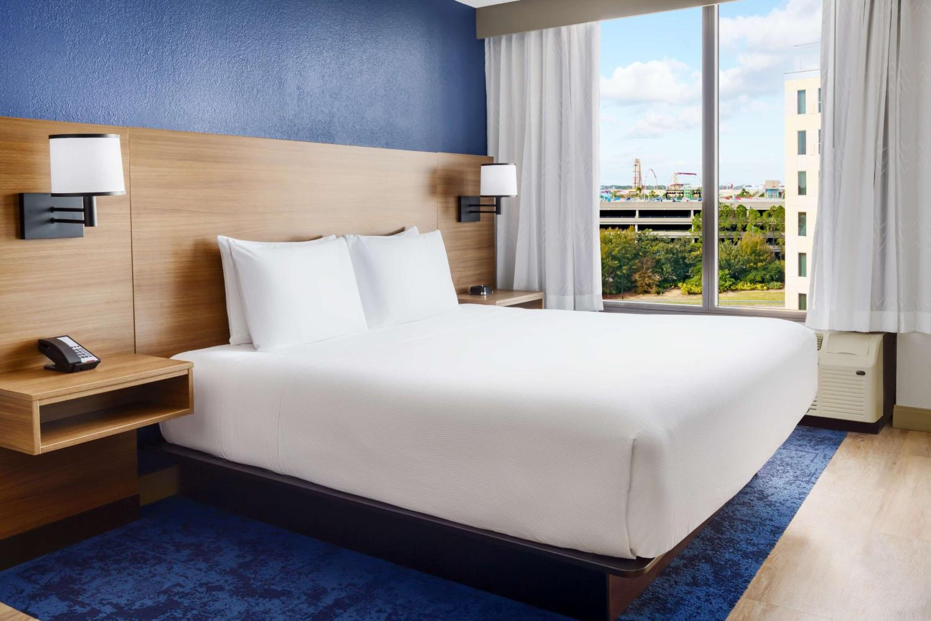 King Room with Sofa Bed - High Floor