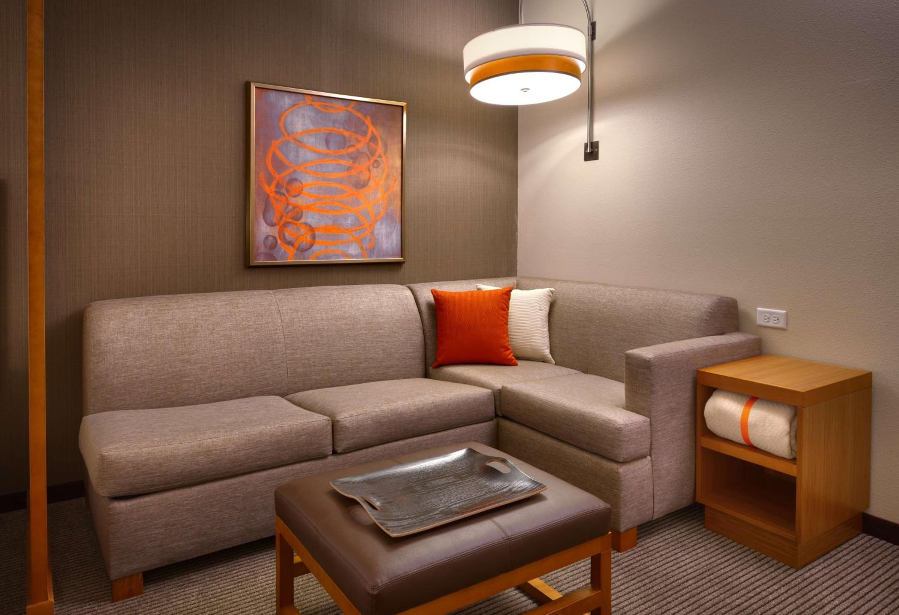 King Room with Sofa Bed photo 3